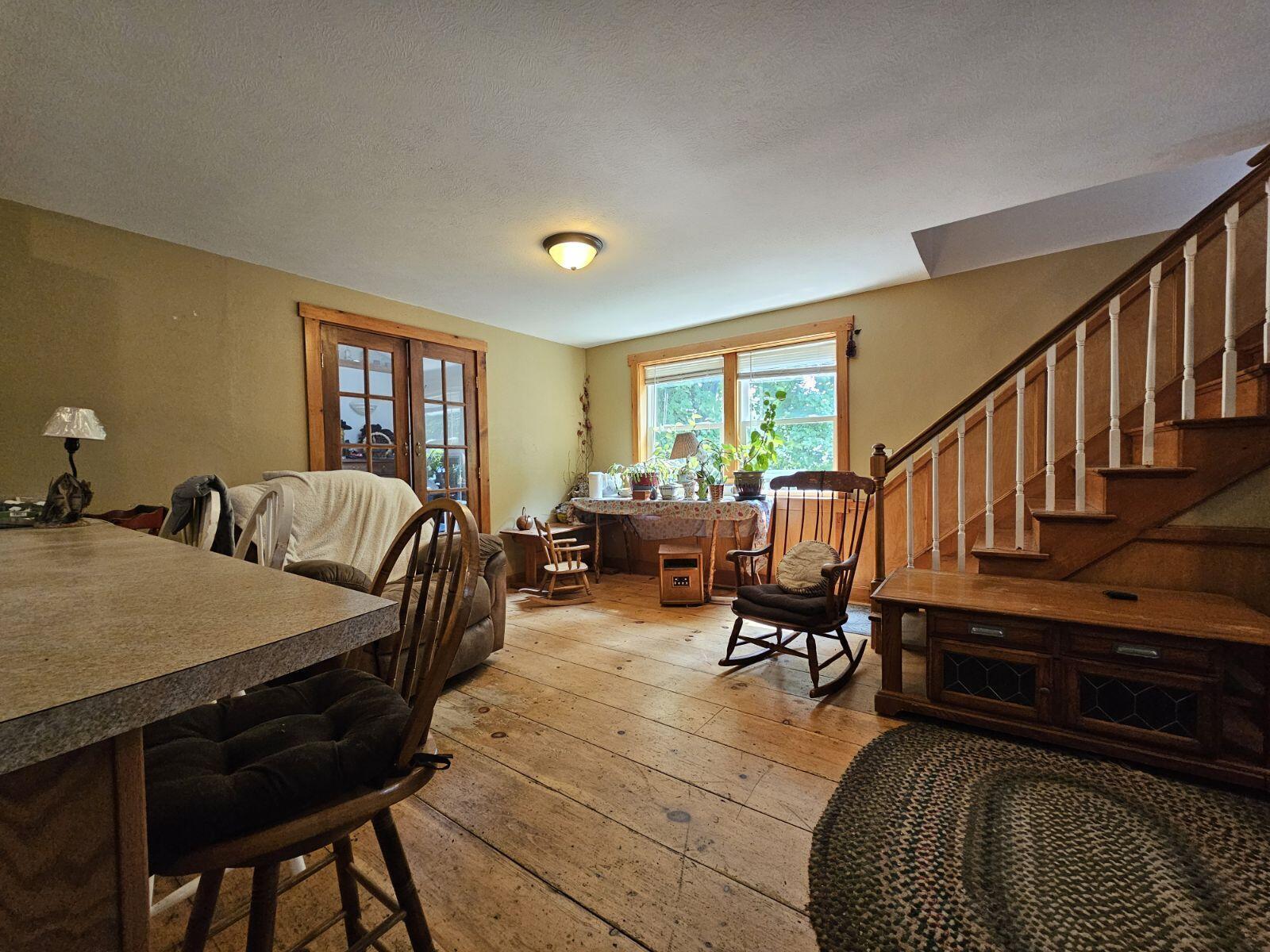 9 Home Street Property Photo 6
