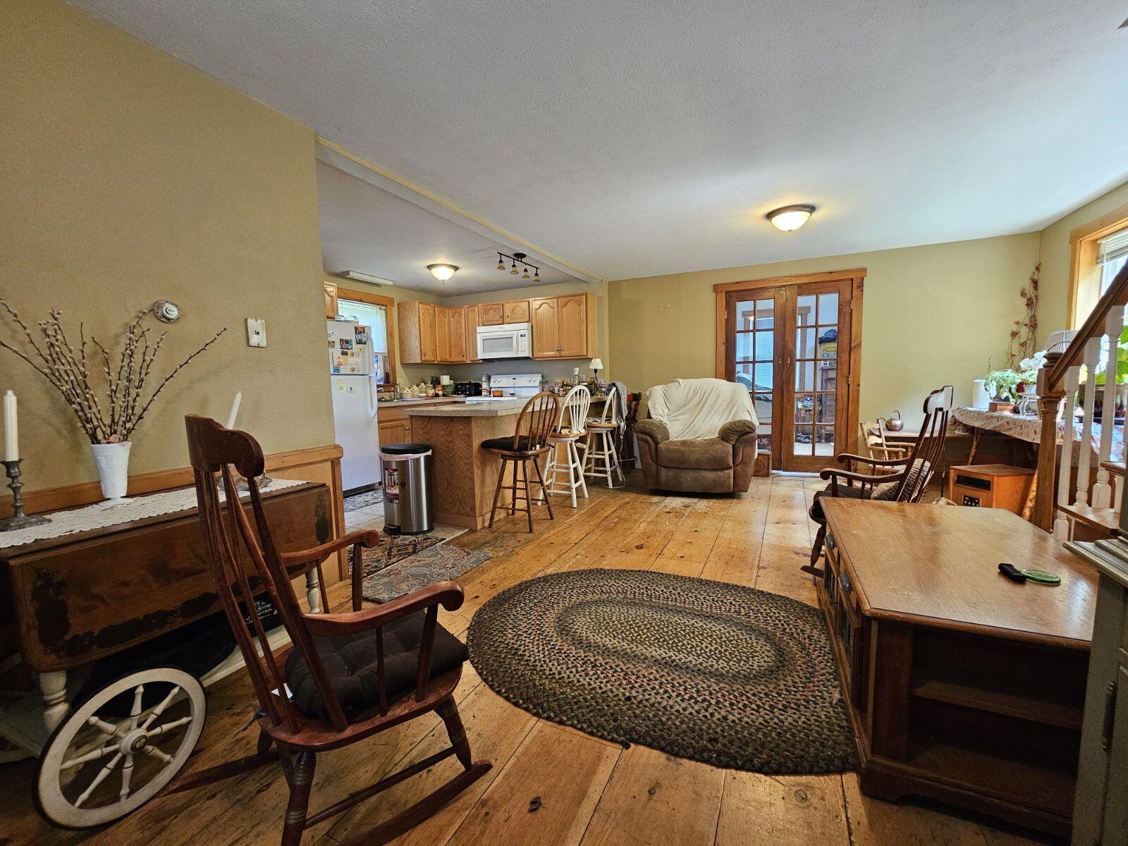 9 Home Street Property Photo 11