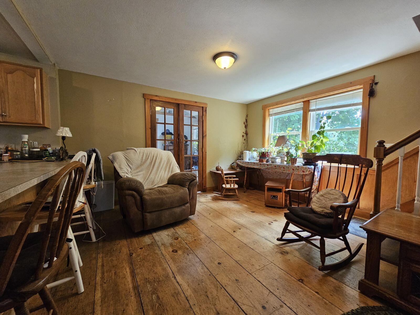 9 Home Street Property Photo 13