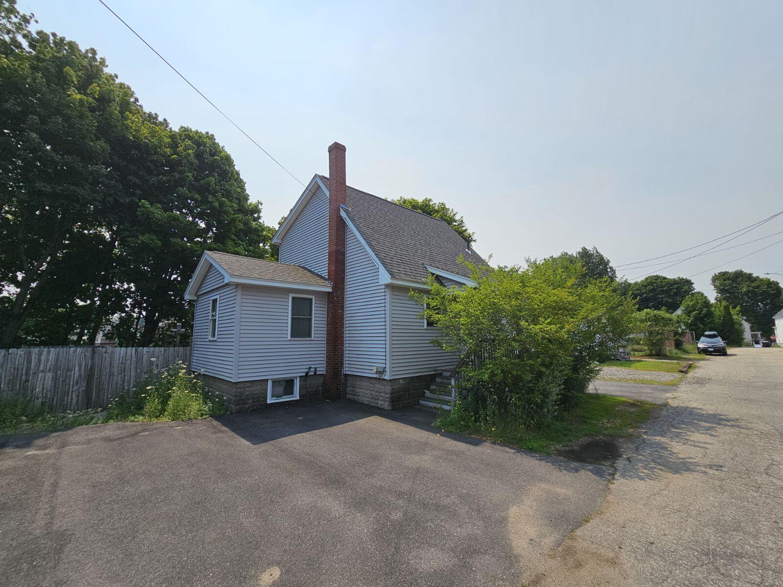 9 Home Street Property Photo 22