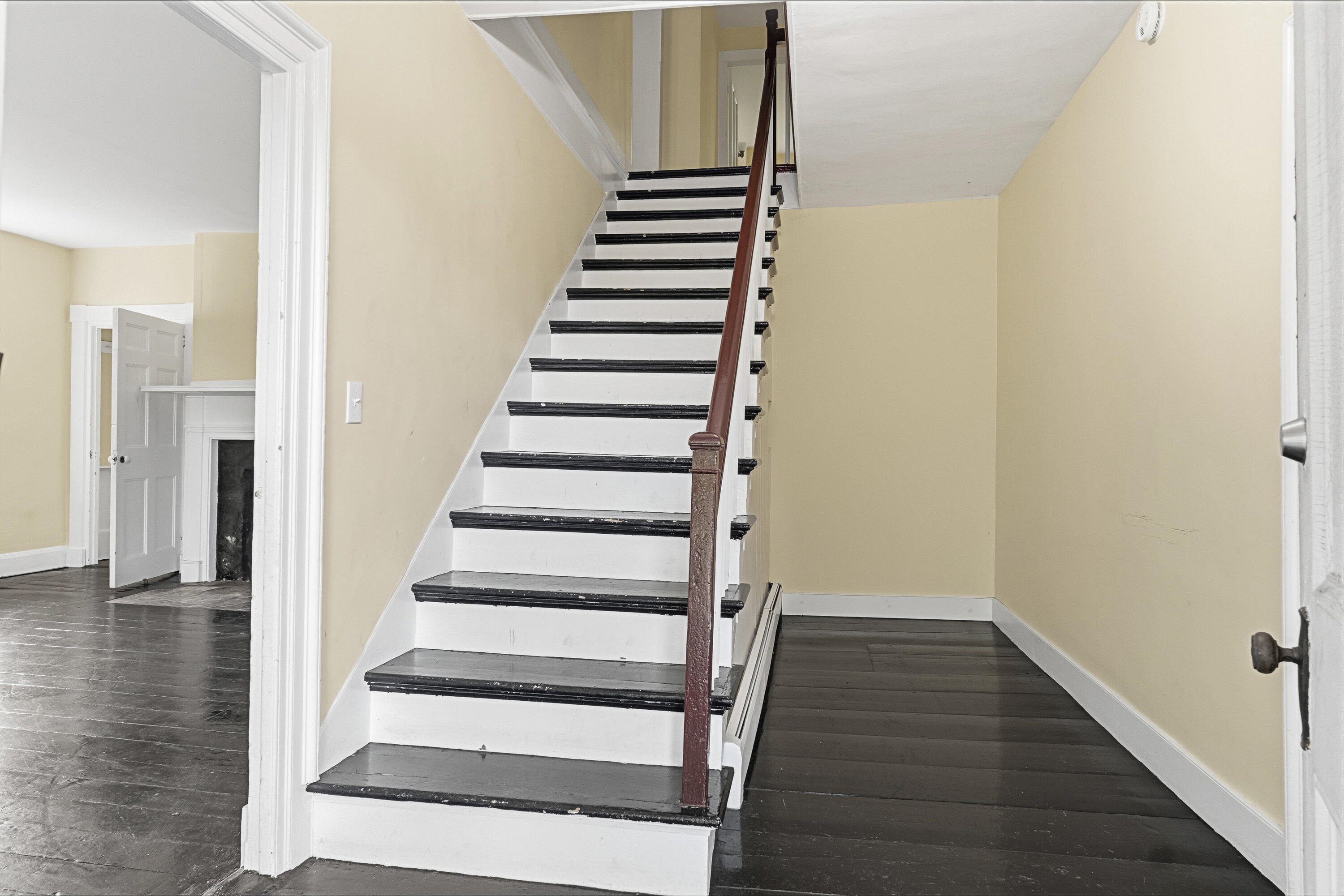 83 Bath Road Property Photo 17