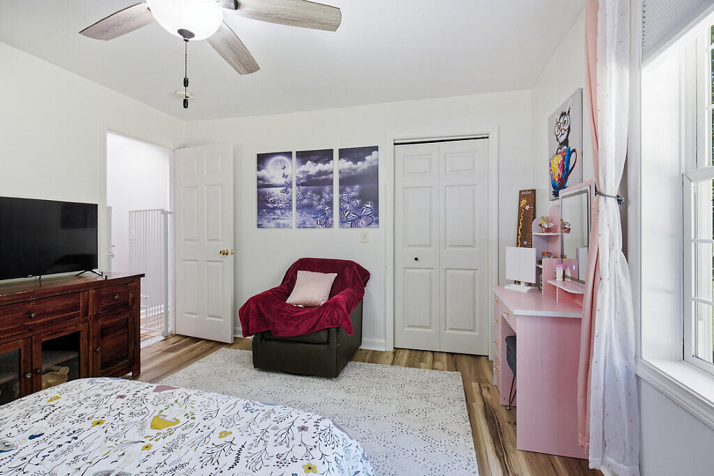 692 Irish Road Property Photo 36