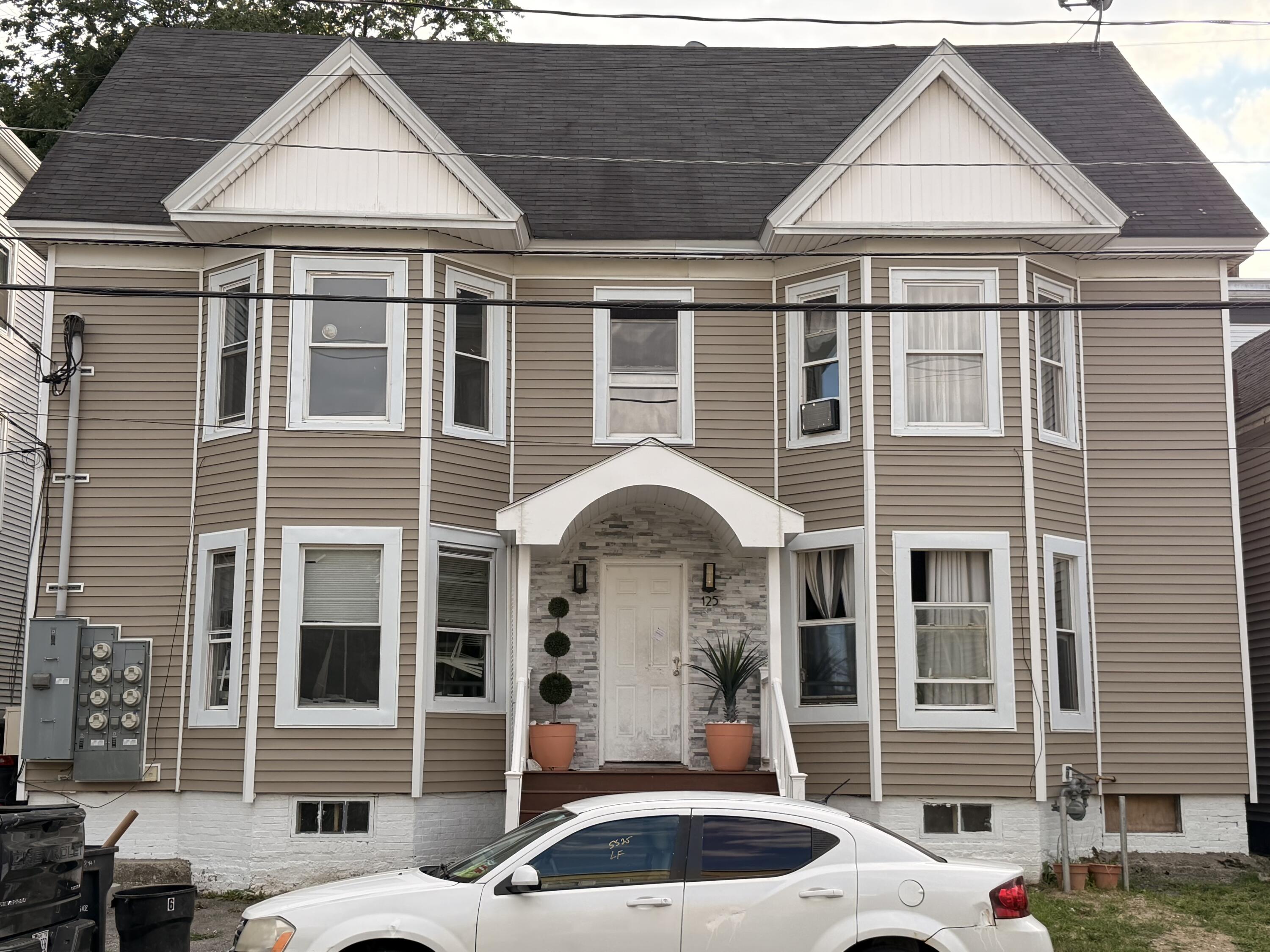 125 Pierce Street Property Photo 4