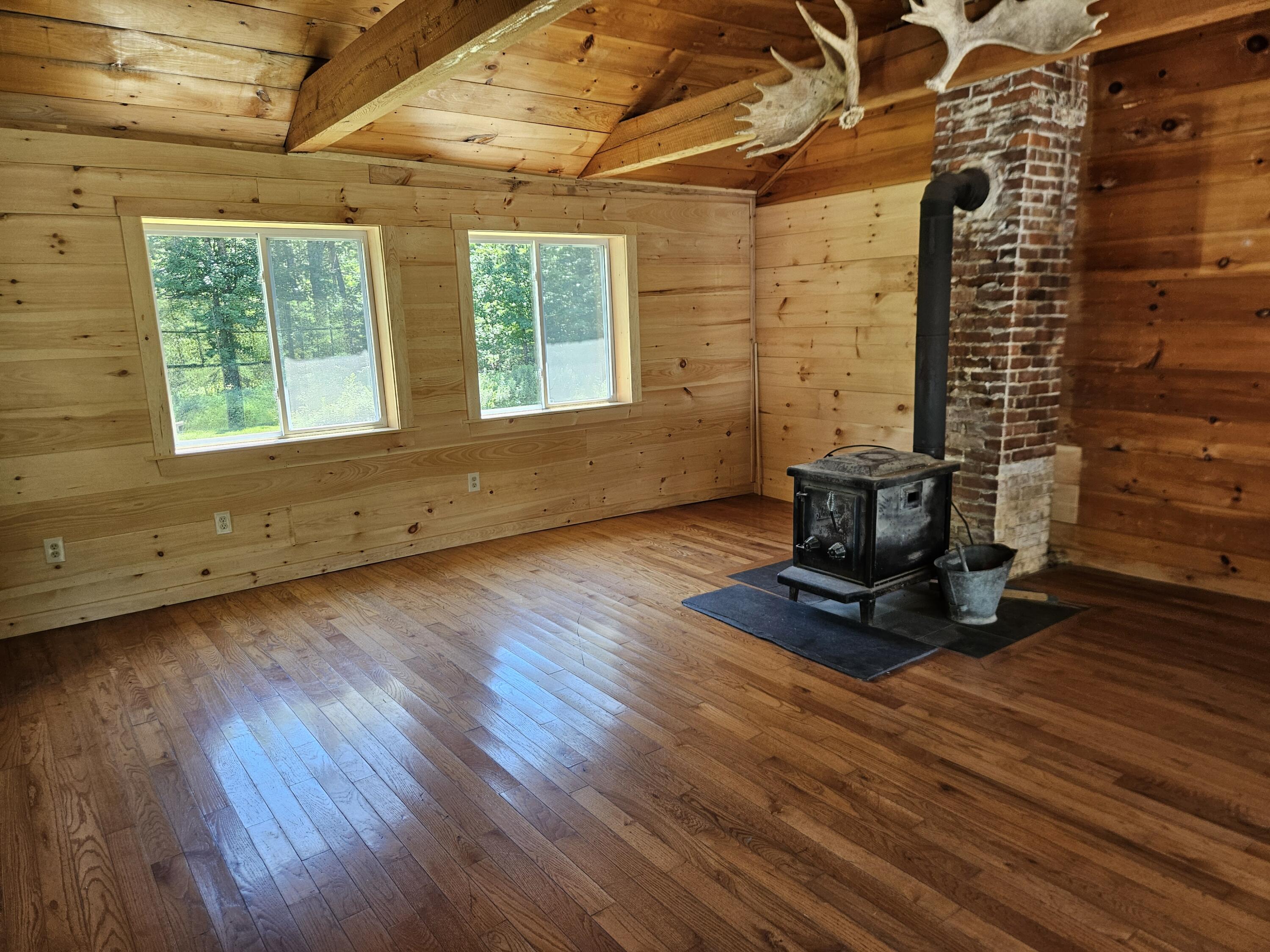 189 Degerstrom Road Property Photo 17