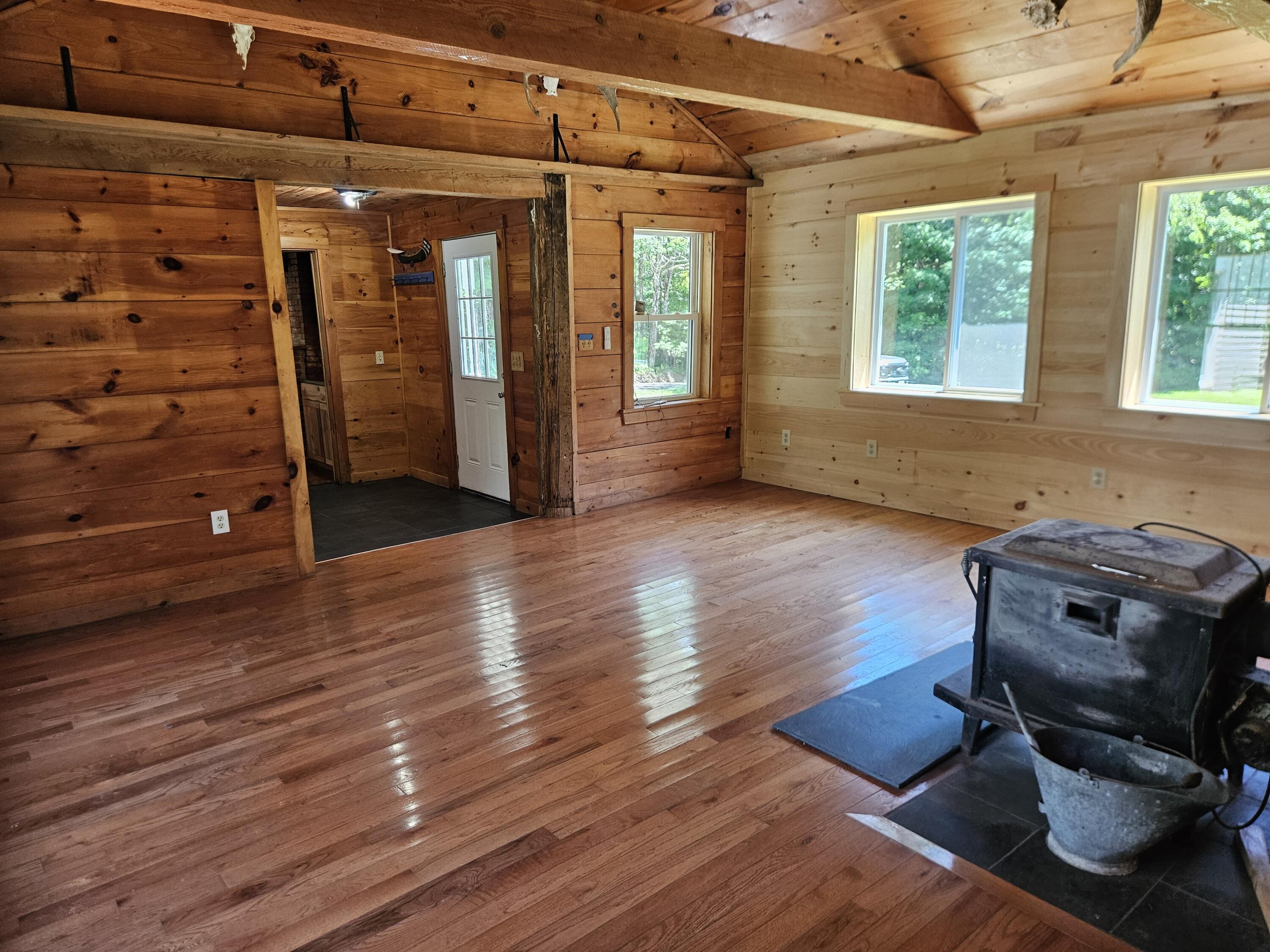 189 Degerstrom Road Property Photo 18
