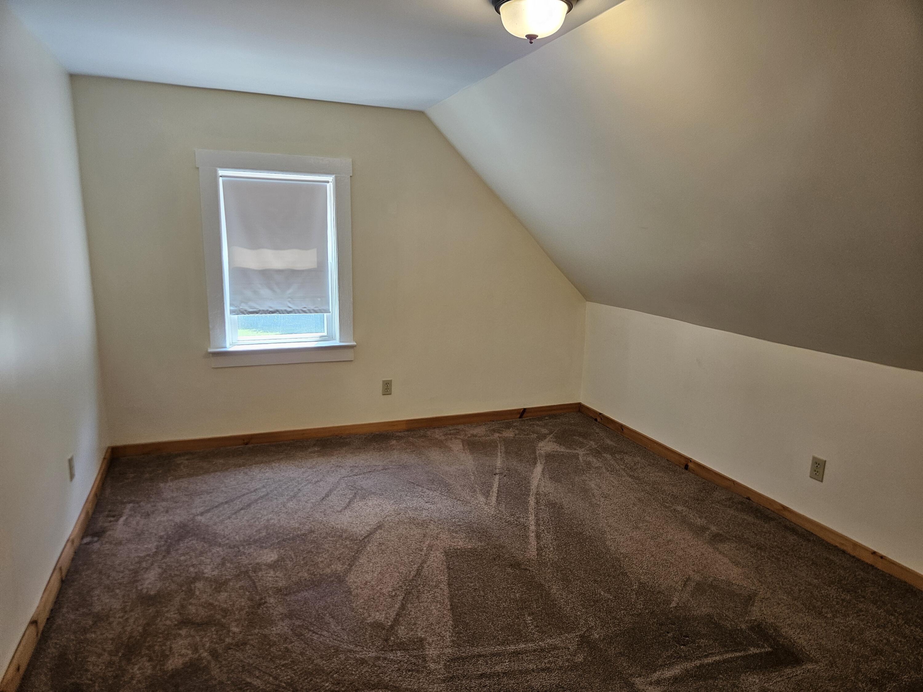 189 Degerstrom Road Property Photo 30