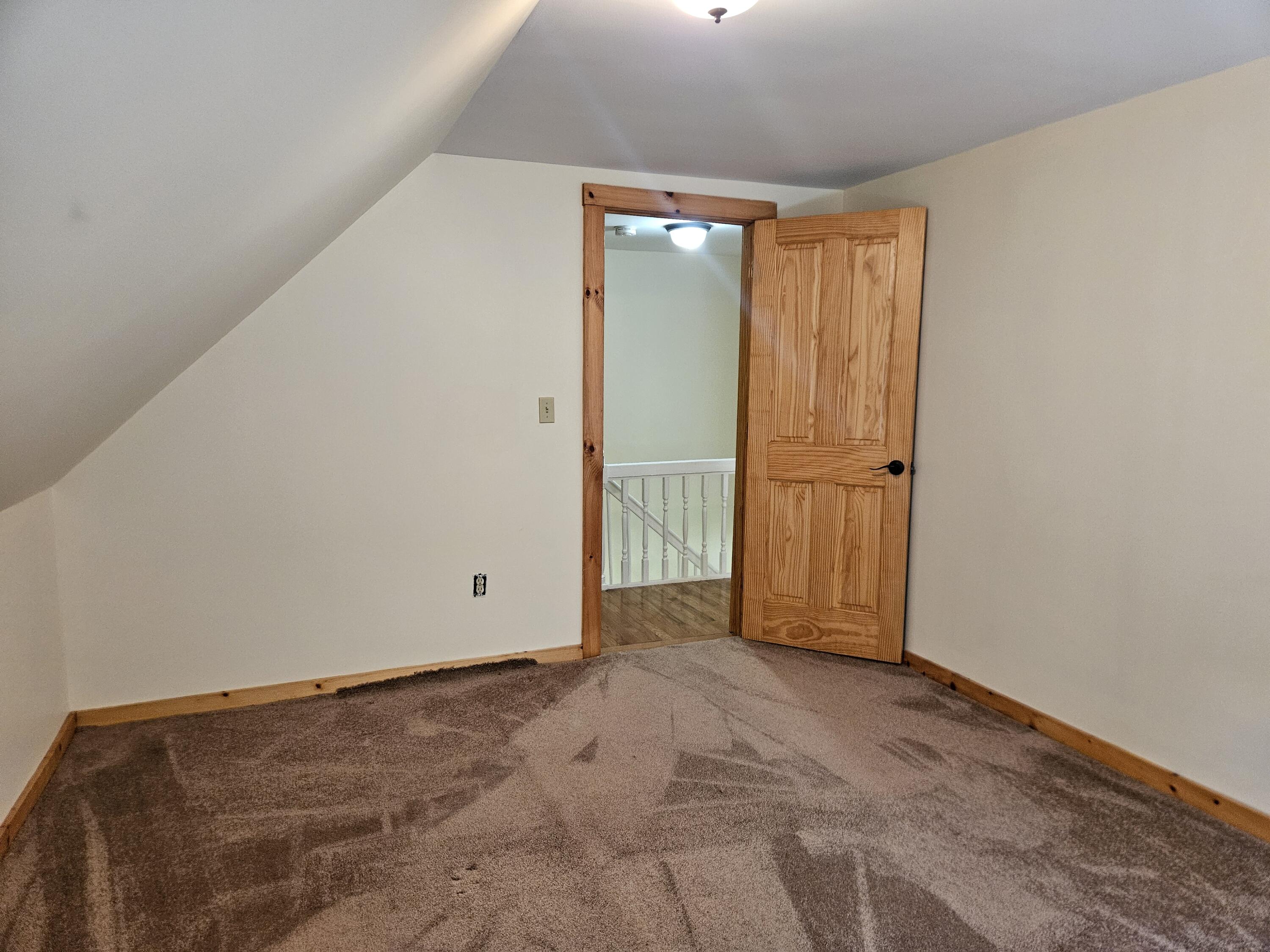 189 Degerstrom Road Property Photo 31