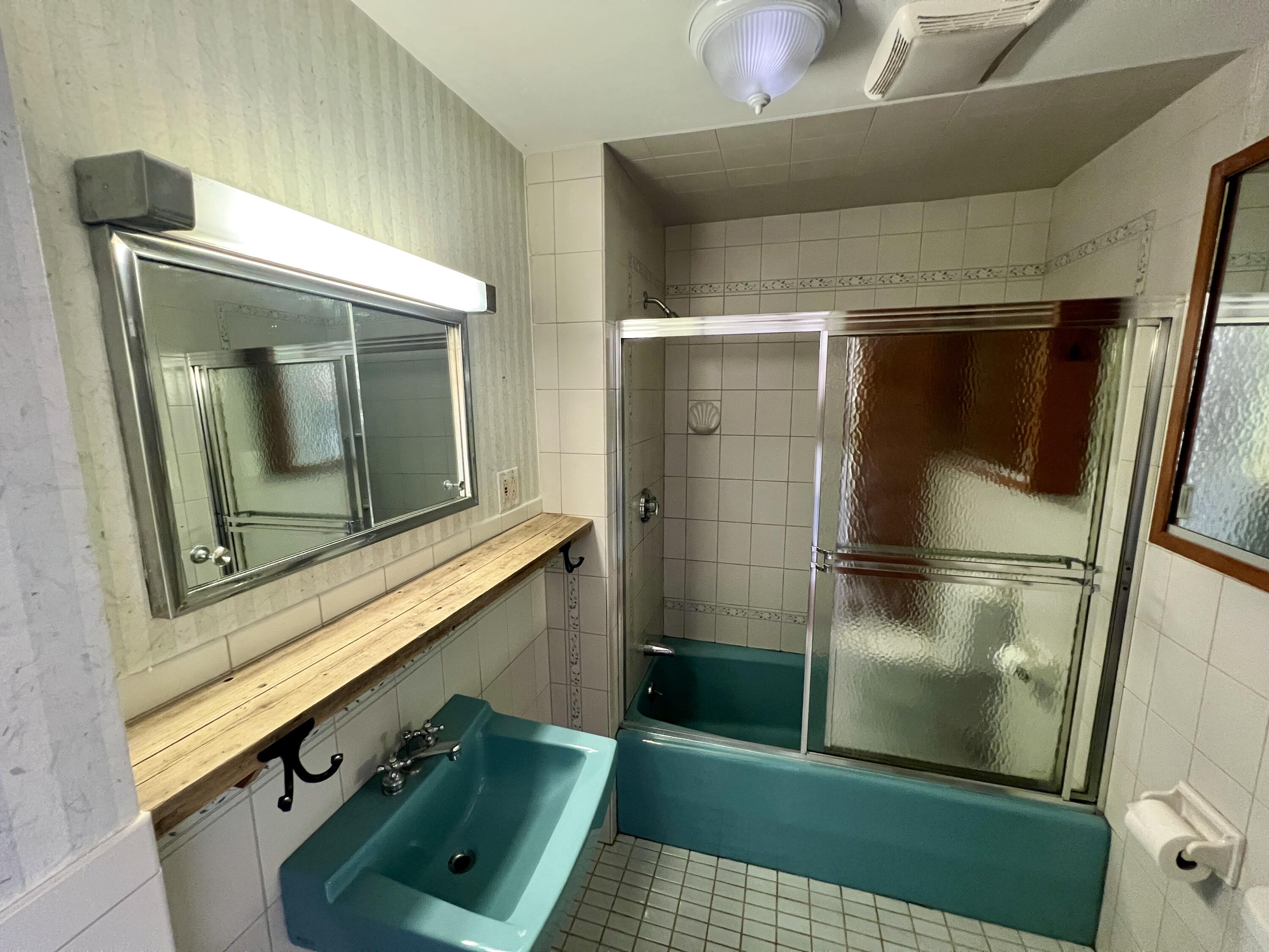 1079 Turner Street Property Photo 15