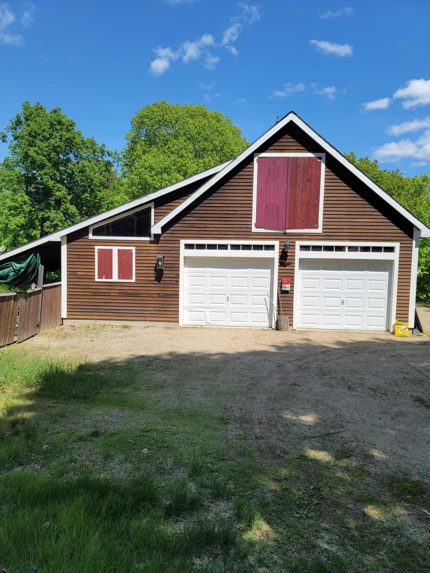 1577 Acton Ridge Road Property Photo 2