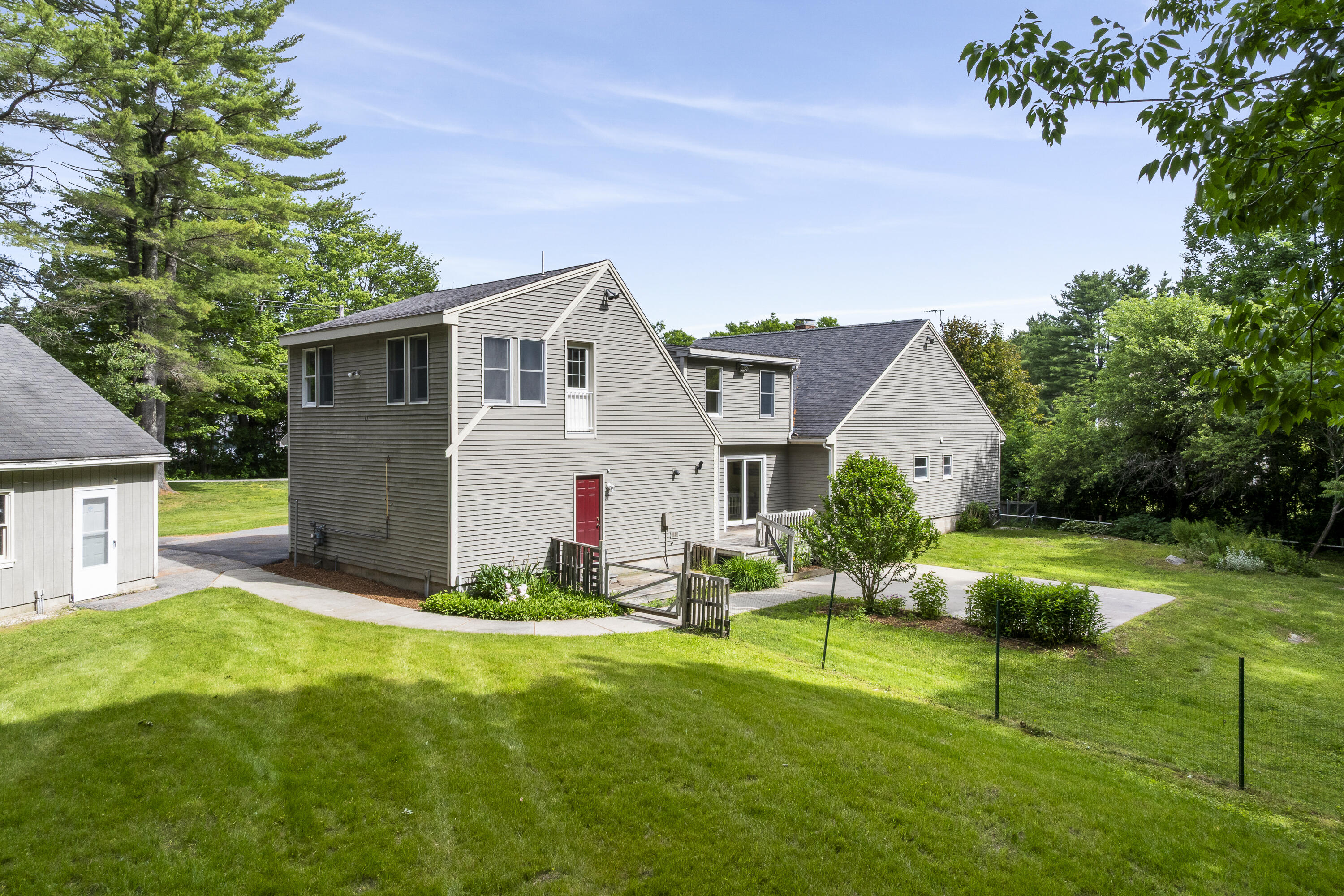 177 Winn Road Property Photo 3