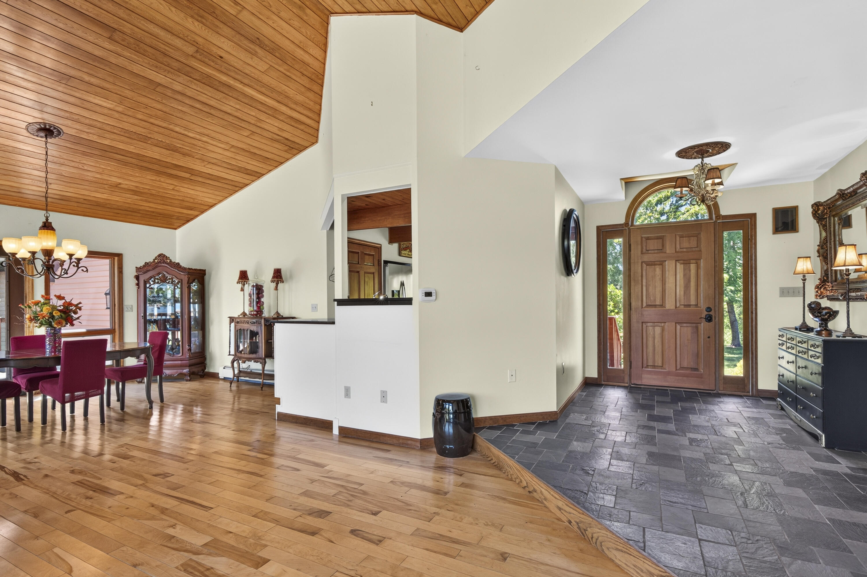 70 North Shore Drive Property Photo 6