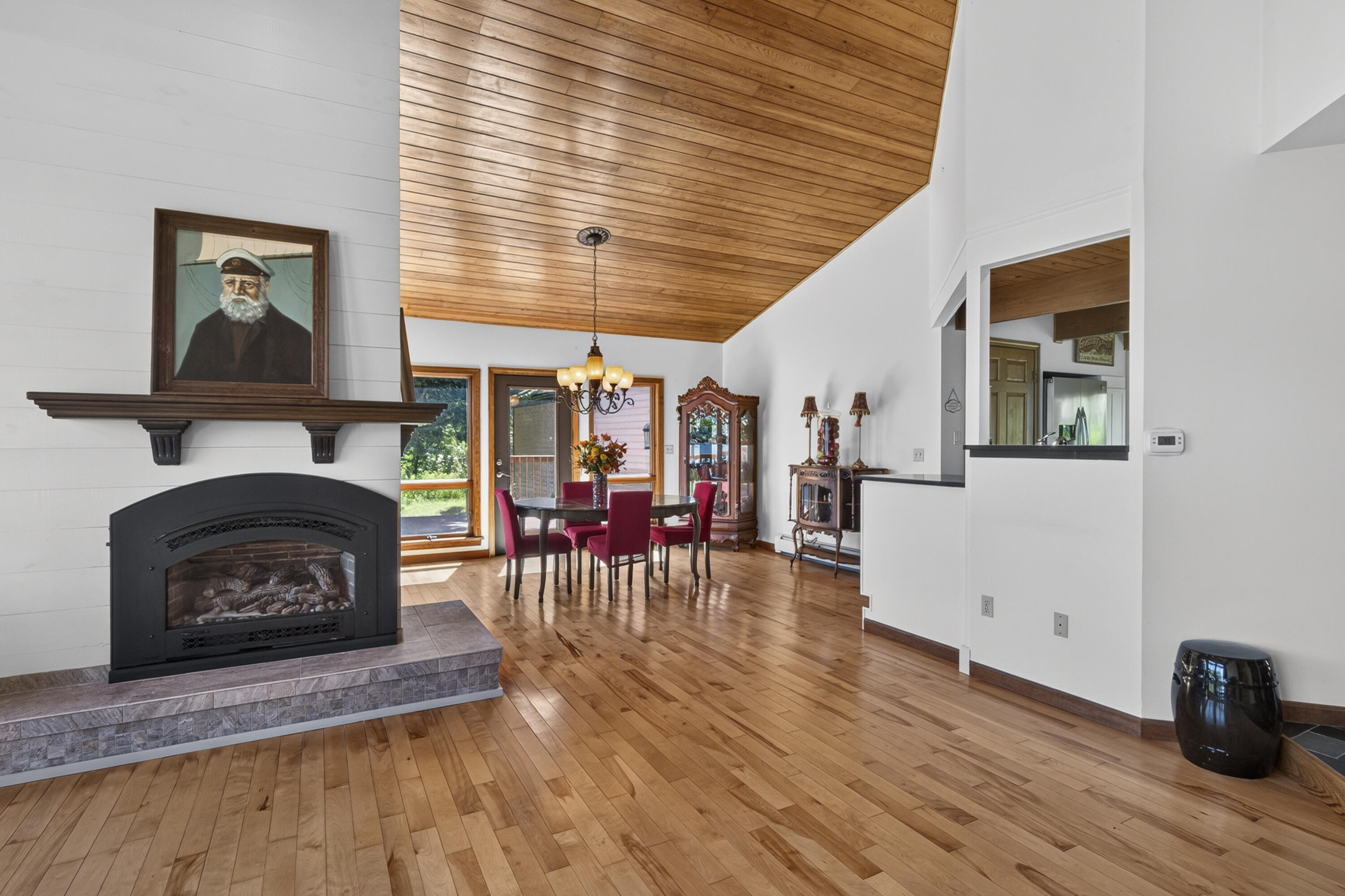 70 North Shore Drive Property Photo 10