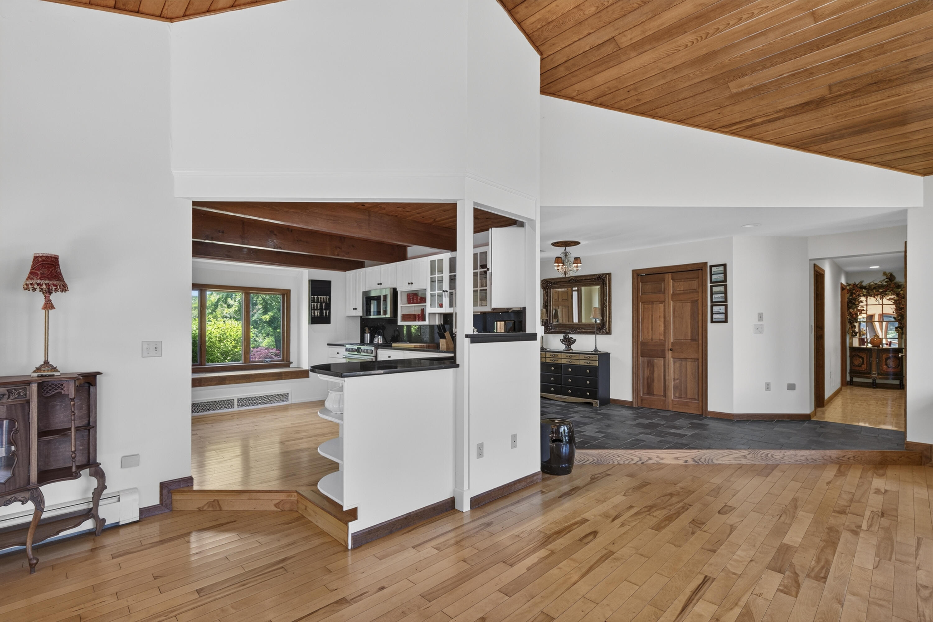 70 North Shore Drive Property Photo 16
