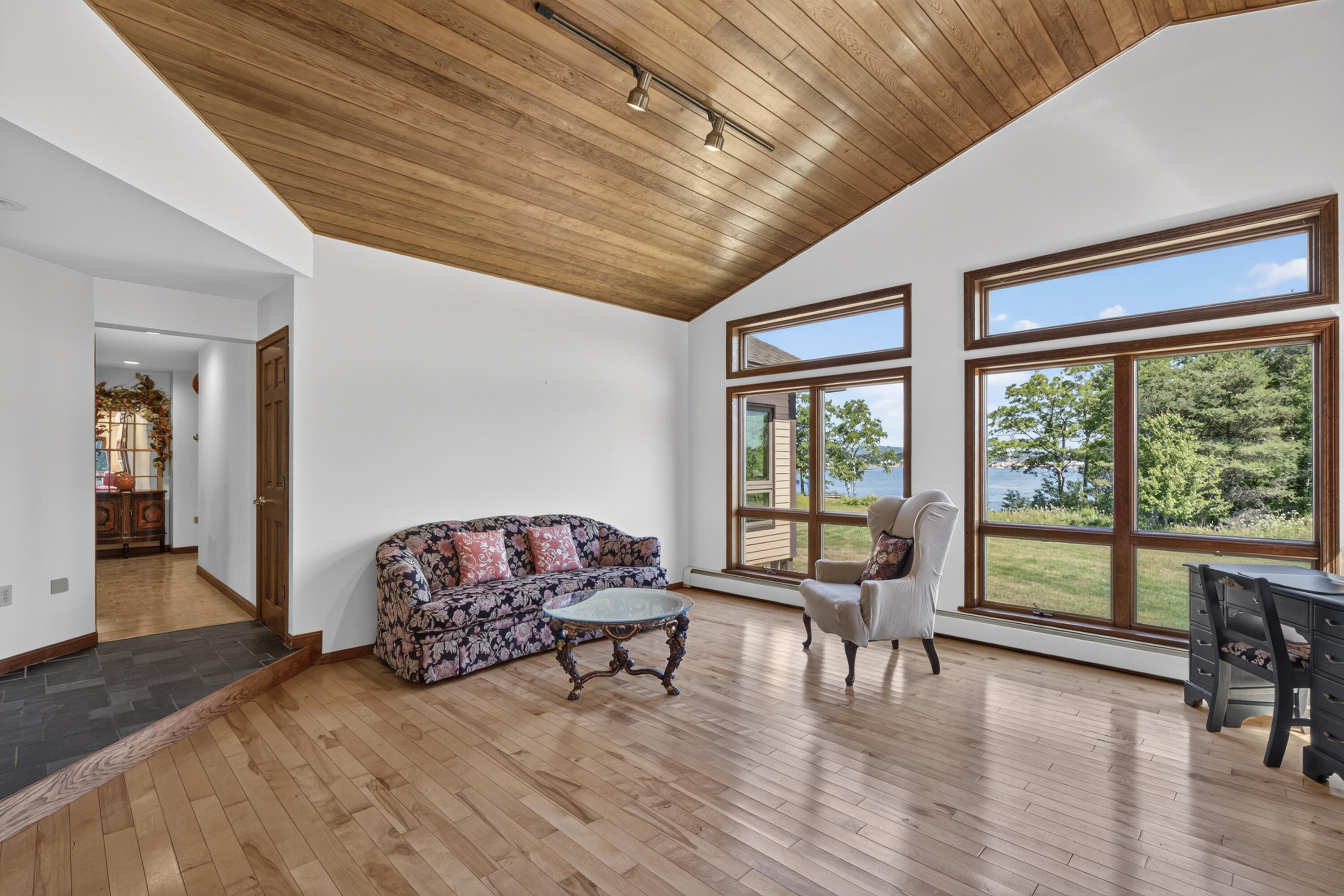 70 North Shore Drive Property Photo 17