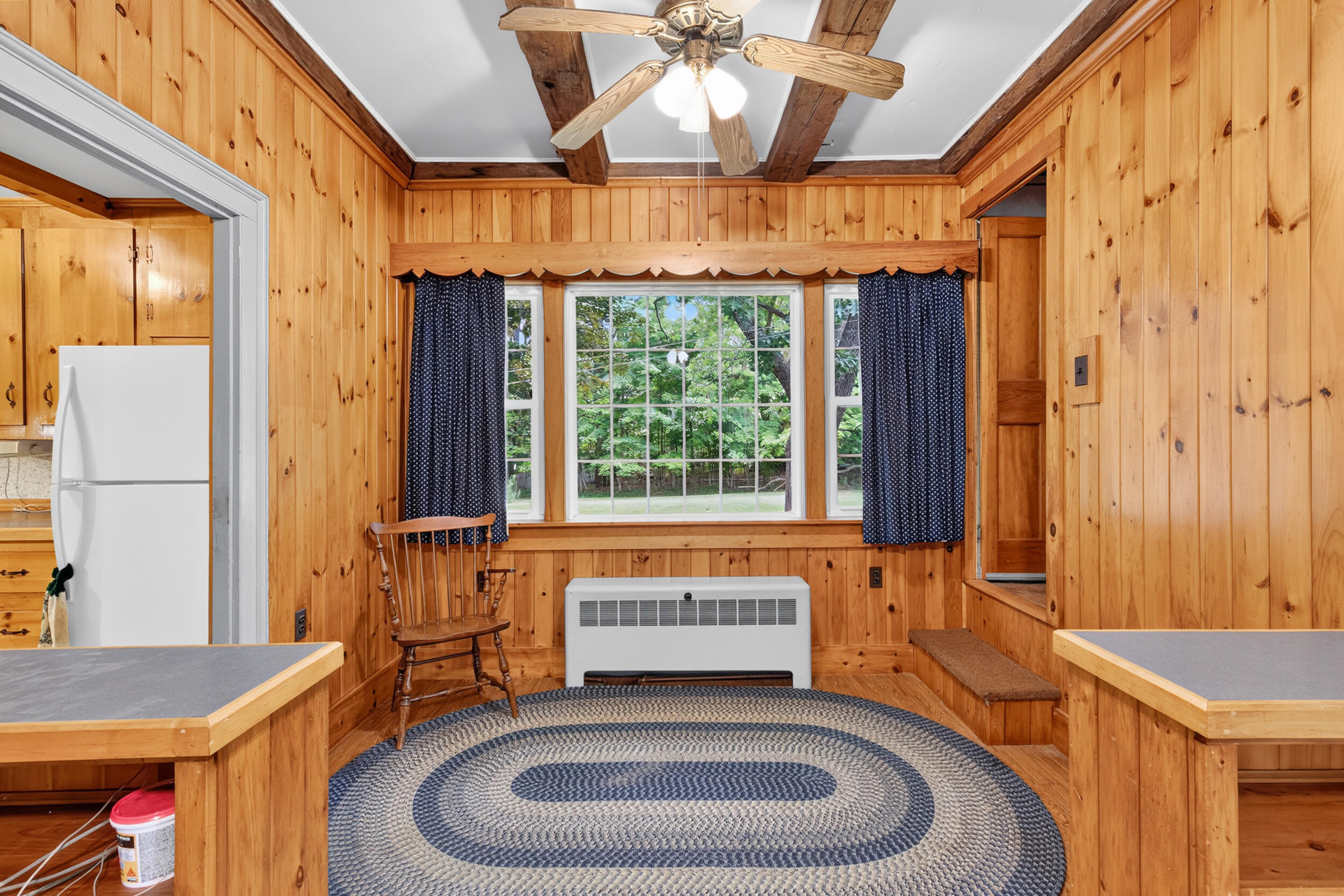 902 Long Plains Road Property Photo 18