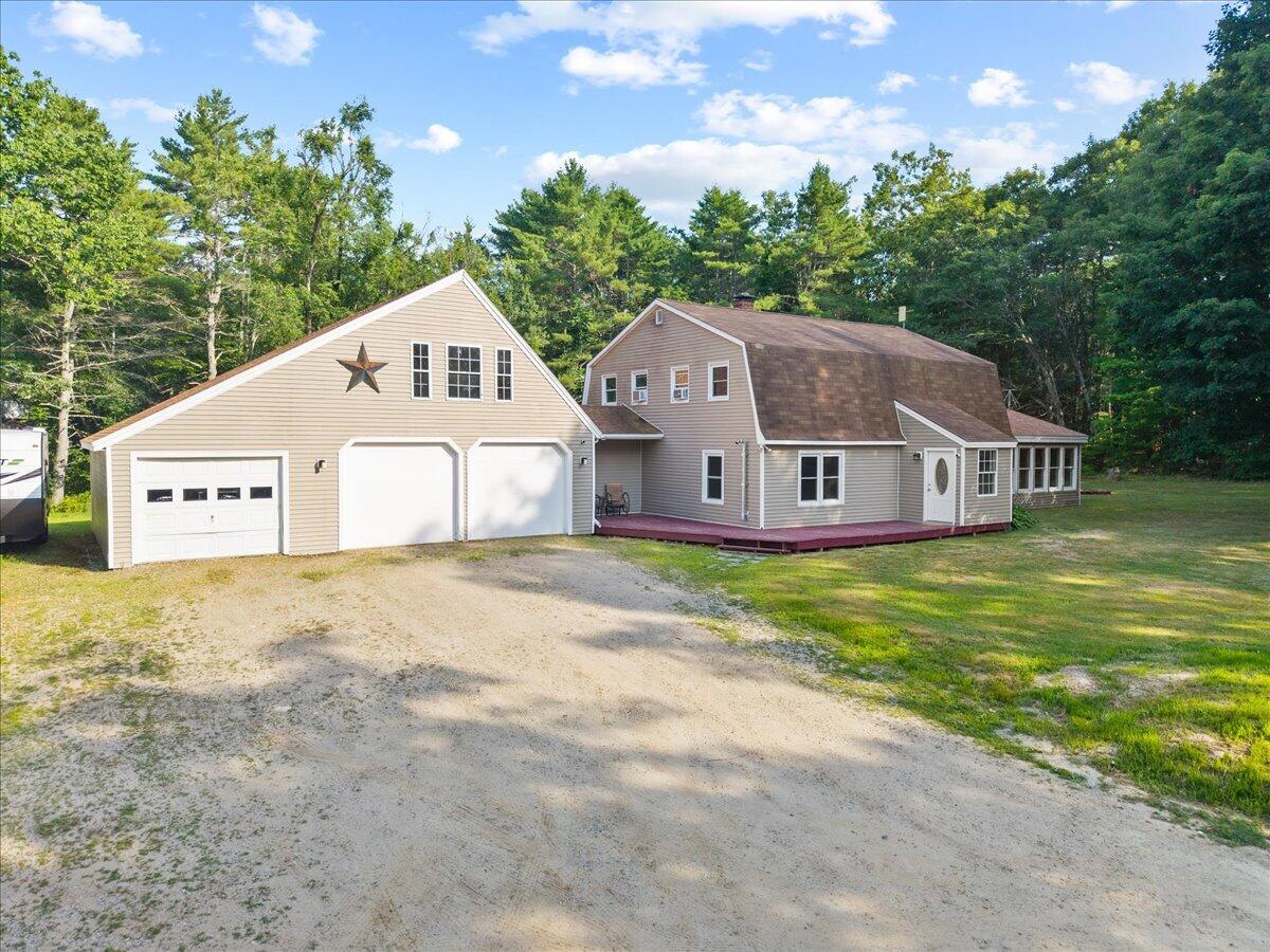377 River Road Property Photo 1