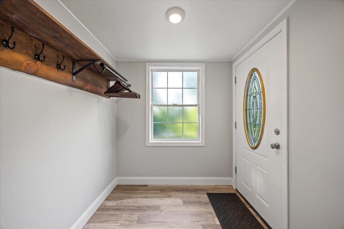 377 River Road Property Photo 10