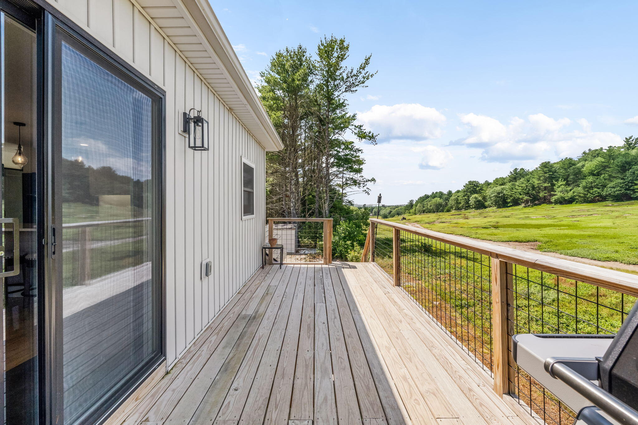 100 Easy Street Property Photo 27