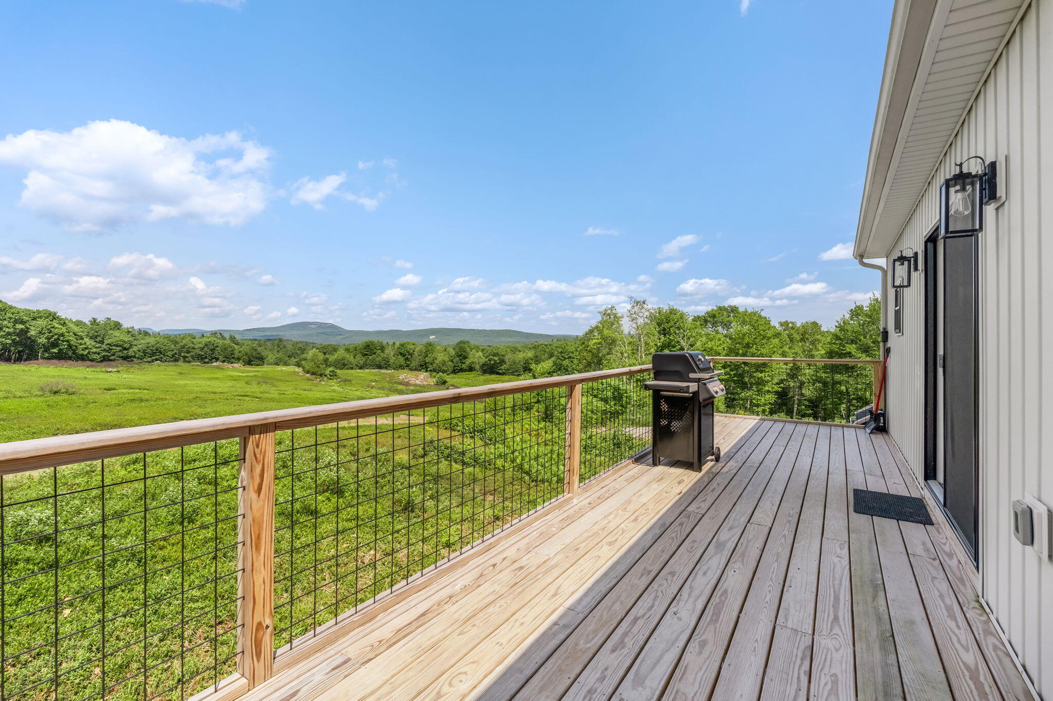 100 Easy Street Property Photo 28