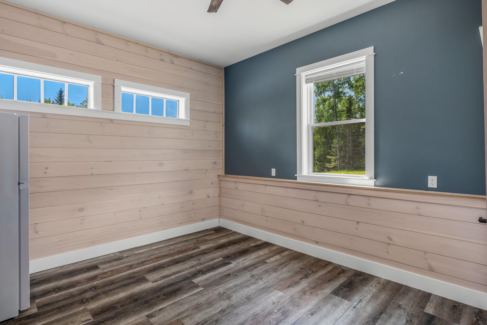 100 Easy Street Property Photo 39