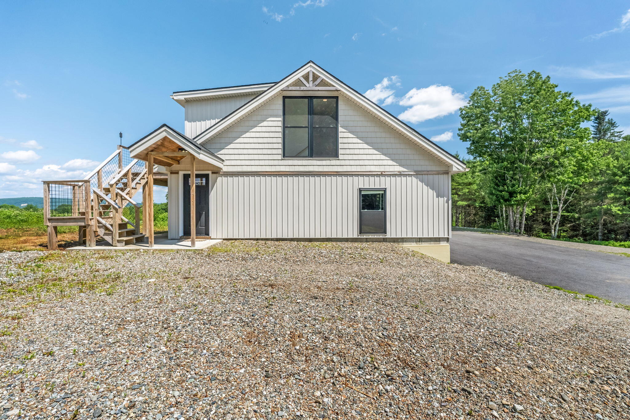 100 Easy Street Property Photo 47