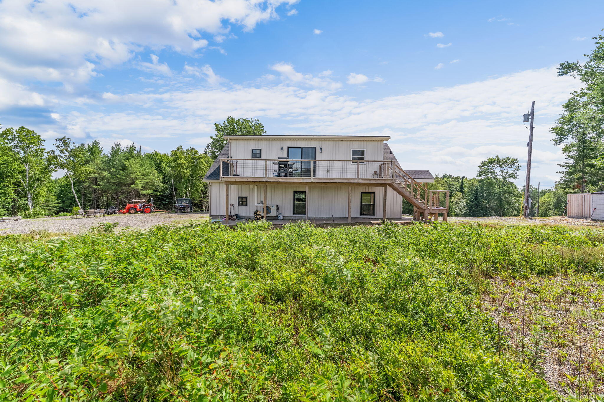 100 Easy Street Property Photo 53