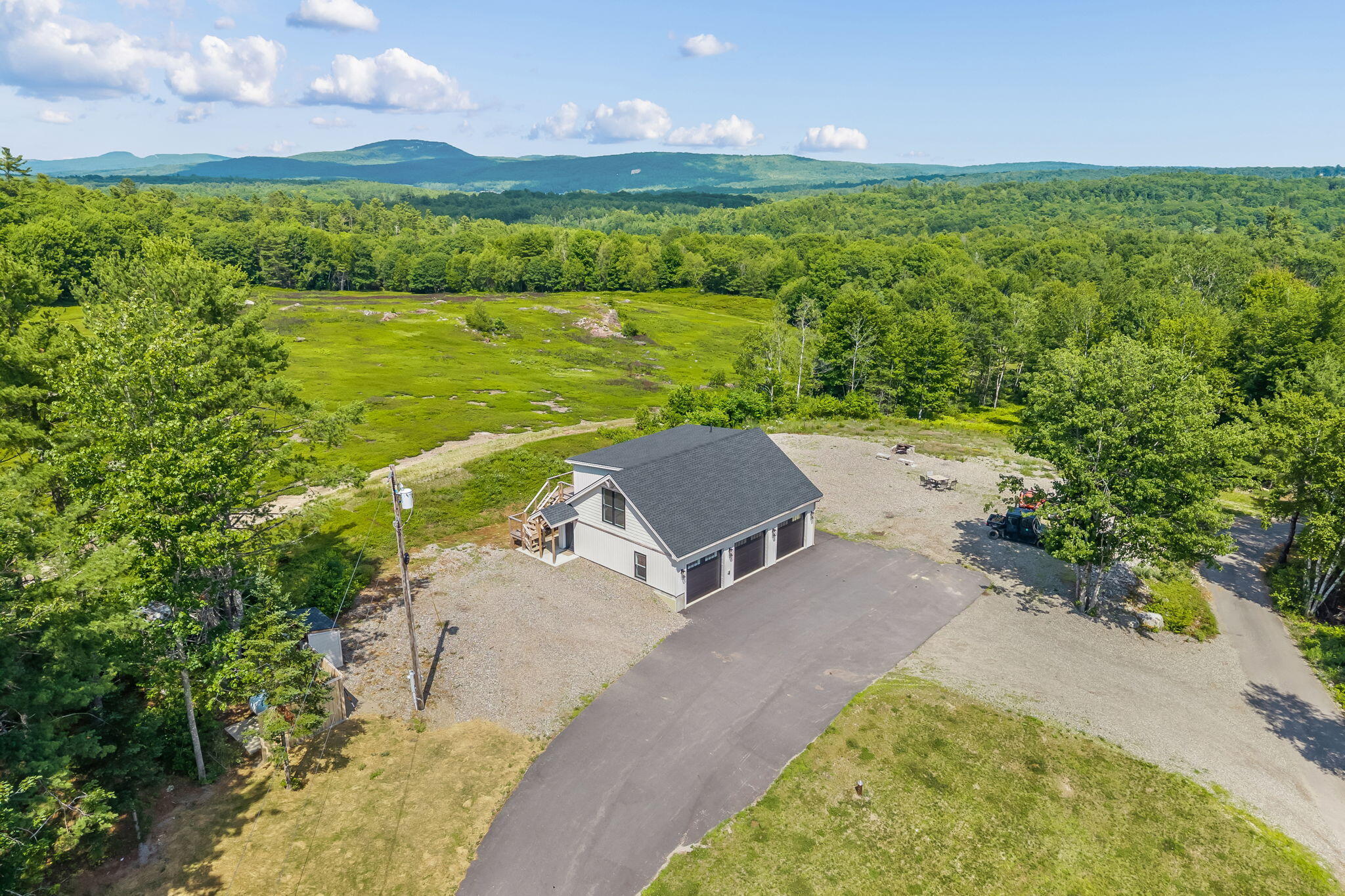 100 Easy Street Property Photo 63