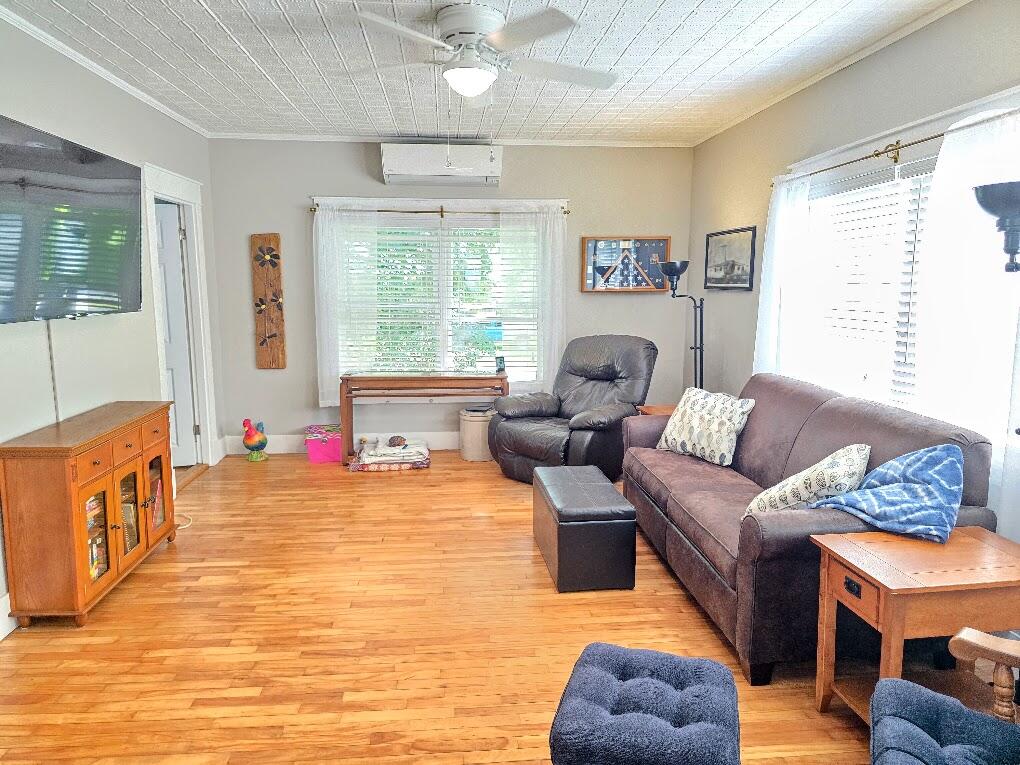 35 Harrison Avenue Property Photo 8