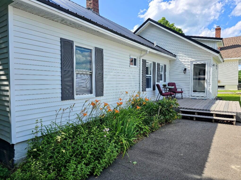 35 Harrison Avenue Property Photo 27