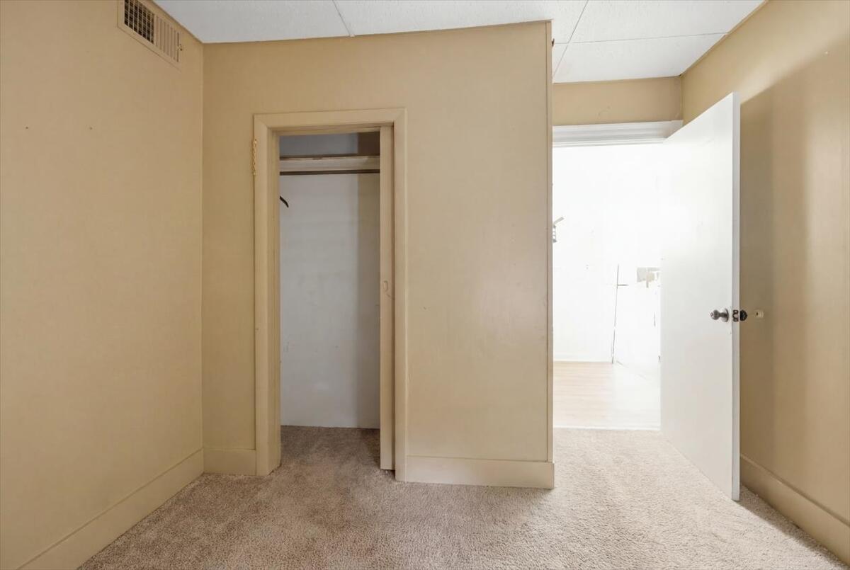 4 Sherwin Street Property Photo 28