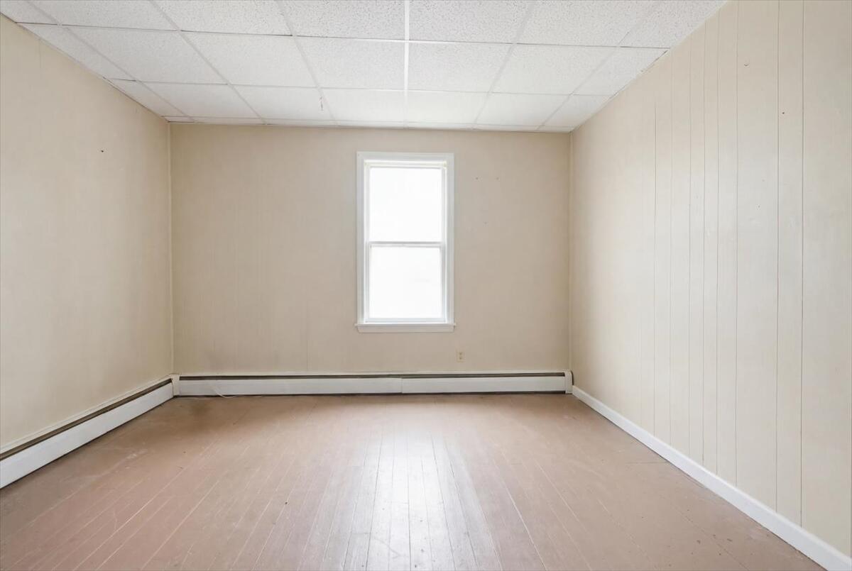 4 Sherwin Street Property Photo 32