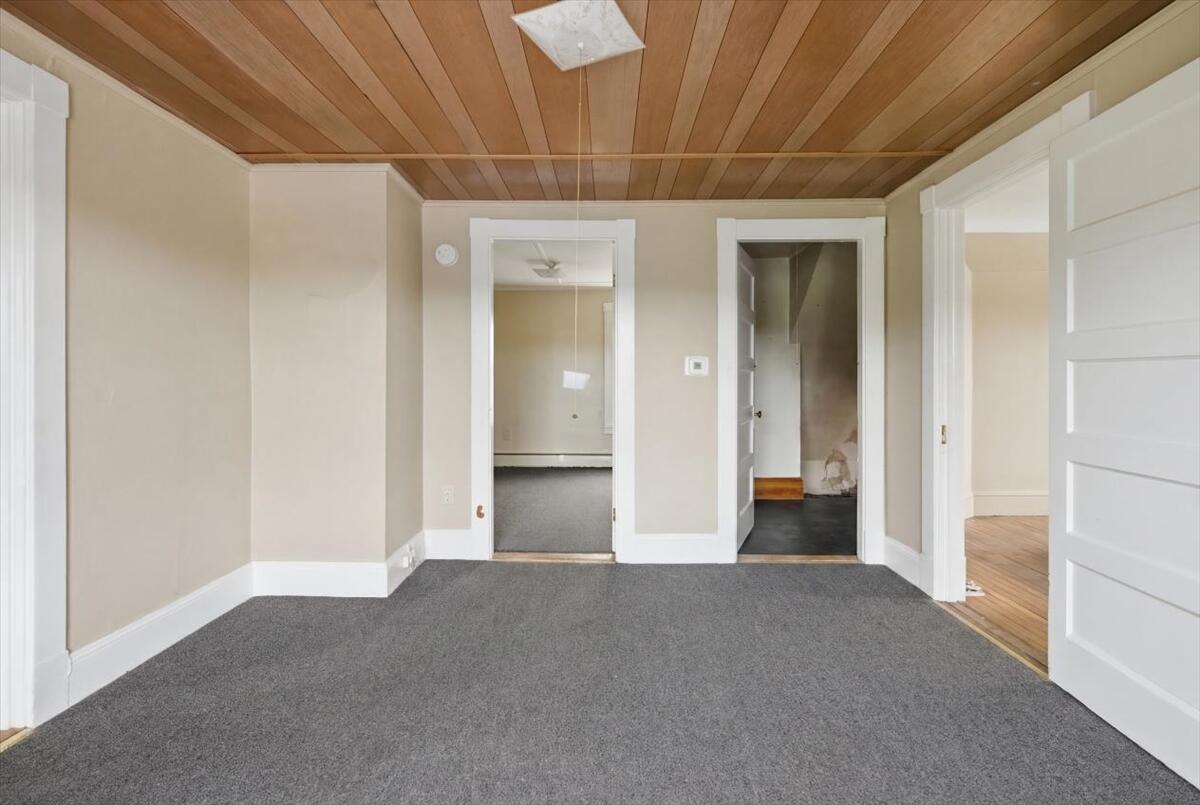 4 Sherwin Street Property Photo 50