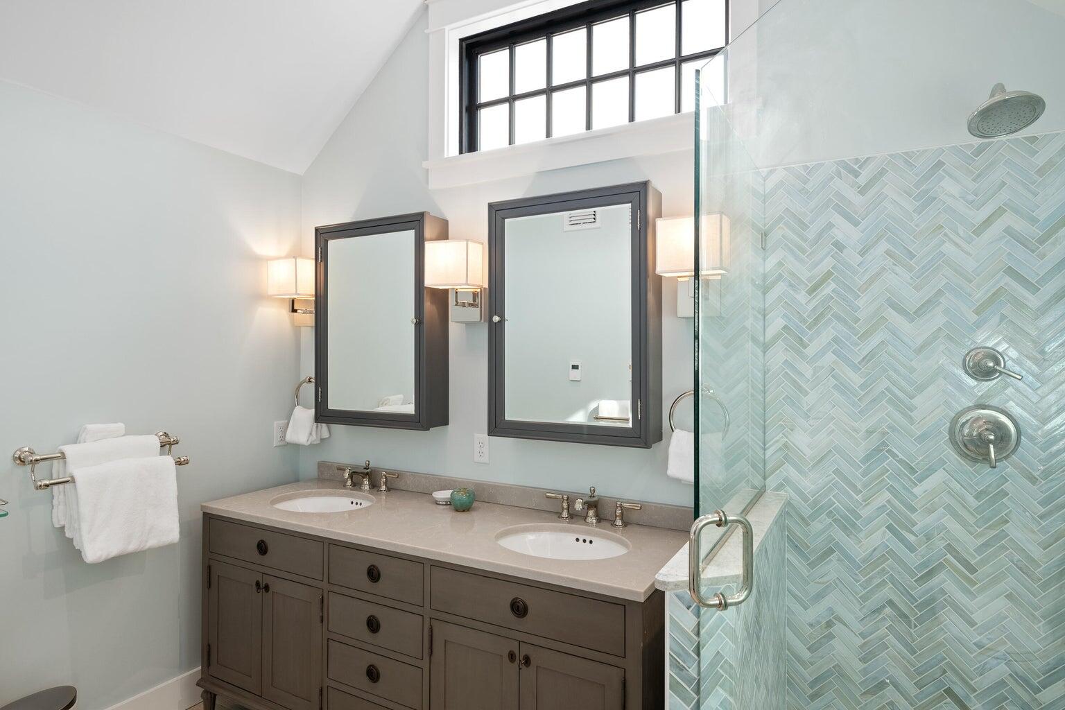 2 Maine Street Property Photo 21