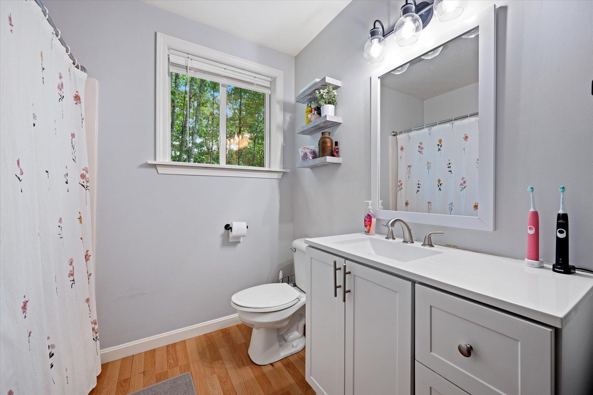 12 Seekins Way Property Photo 13