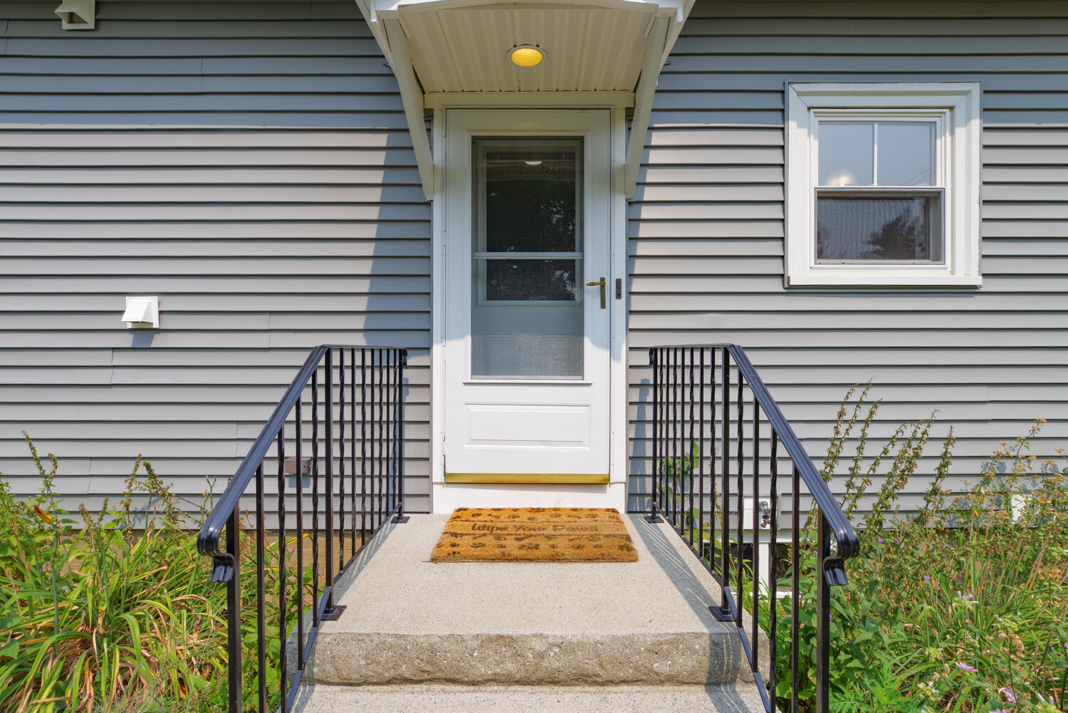 17 Main Street Property Photo 4