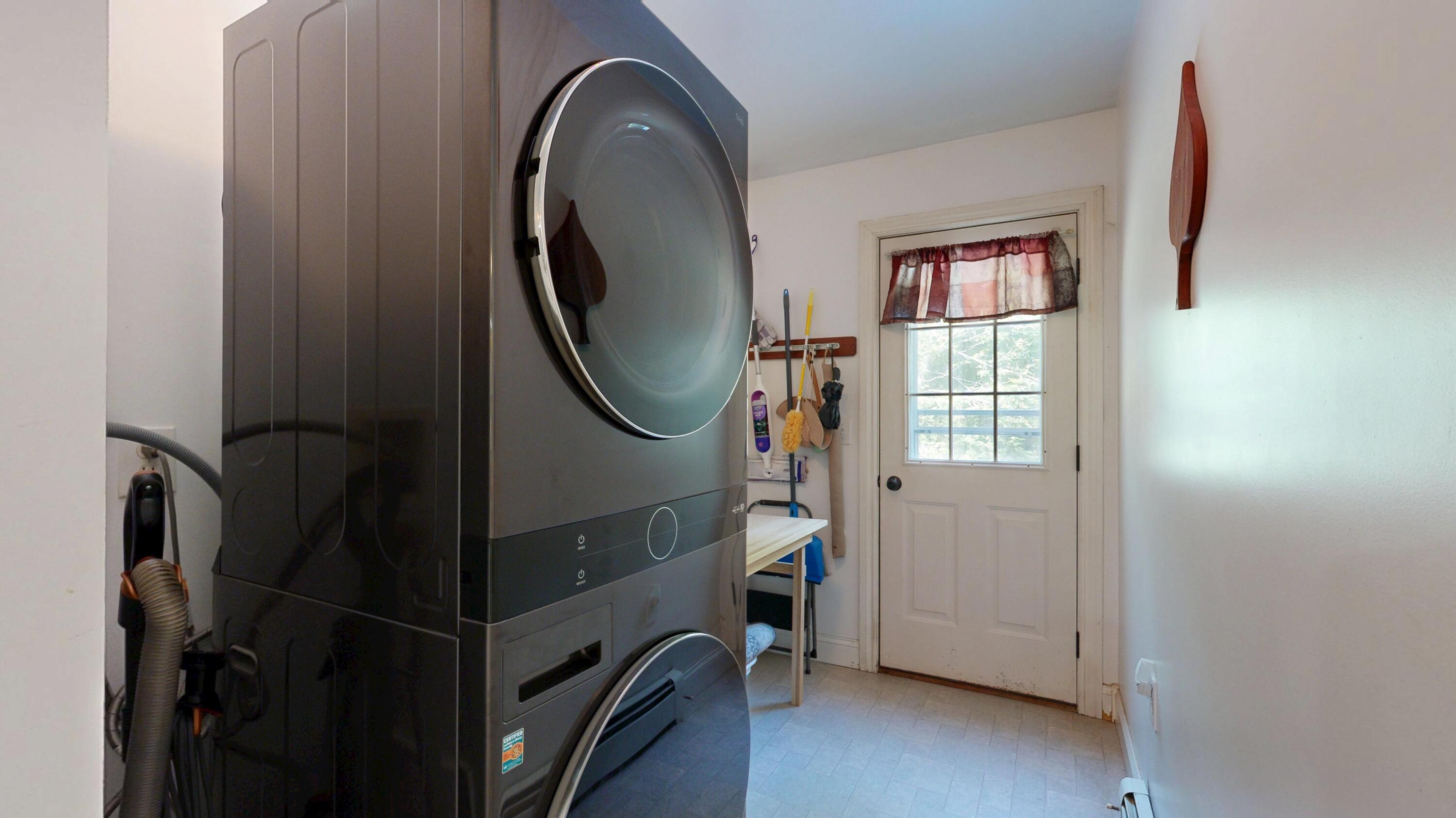 93 Hall Lane Property Photo 17
