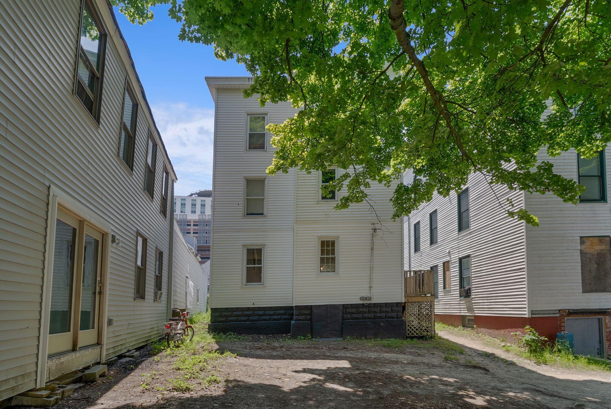 17 Boynton Street Property Photo 5