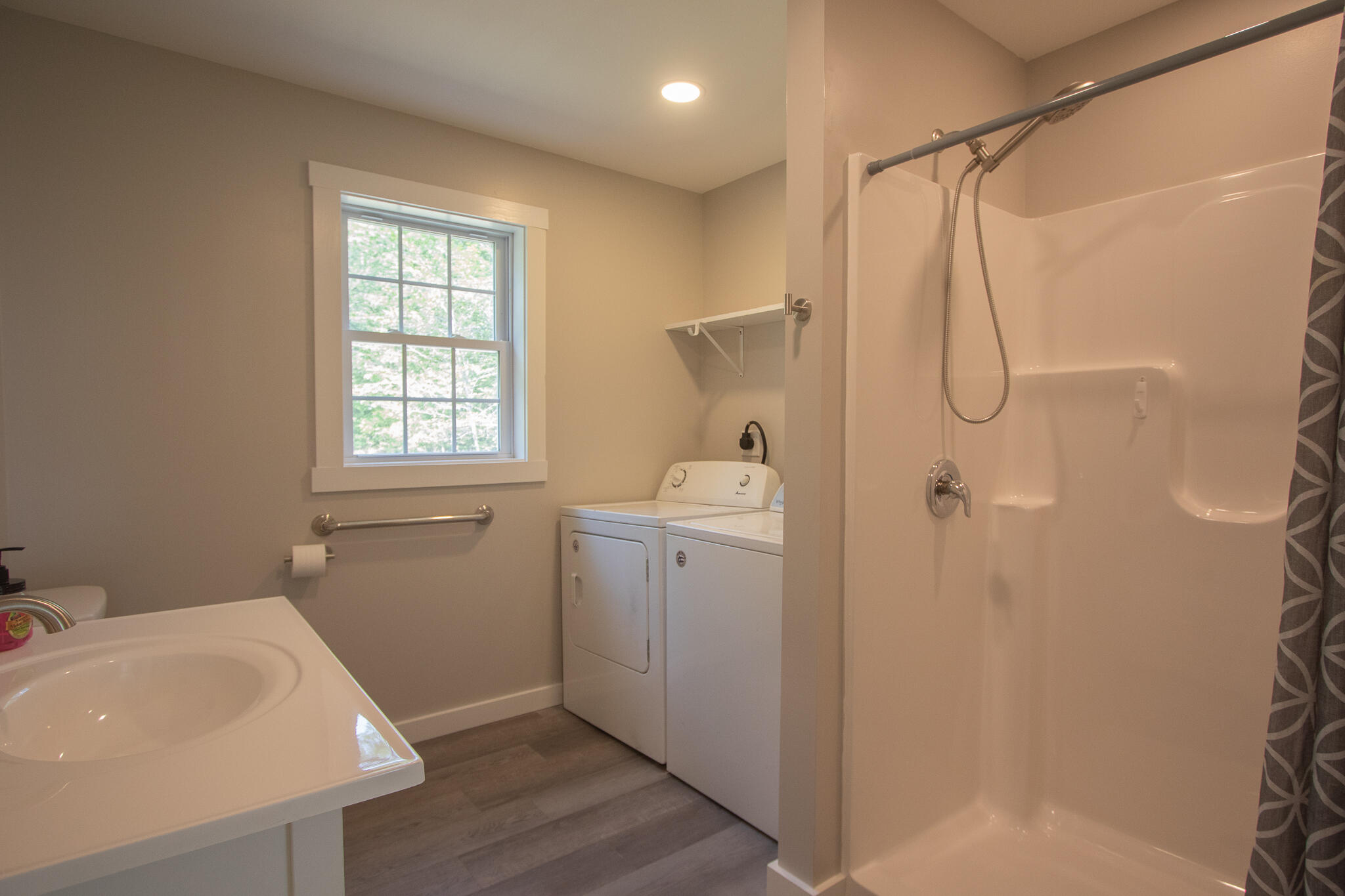 64 North Property Photo 18
