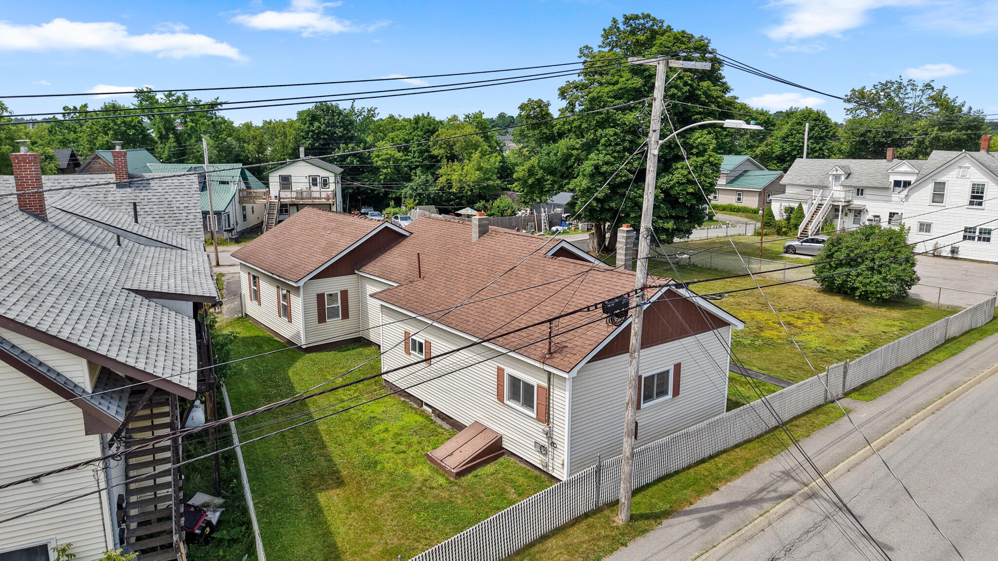 39 Front Street Property Photo 4