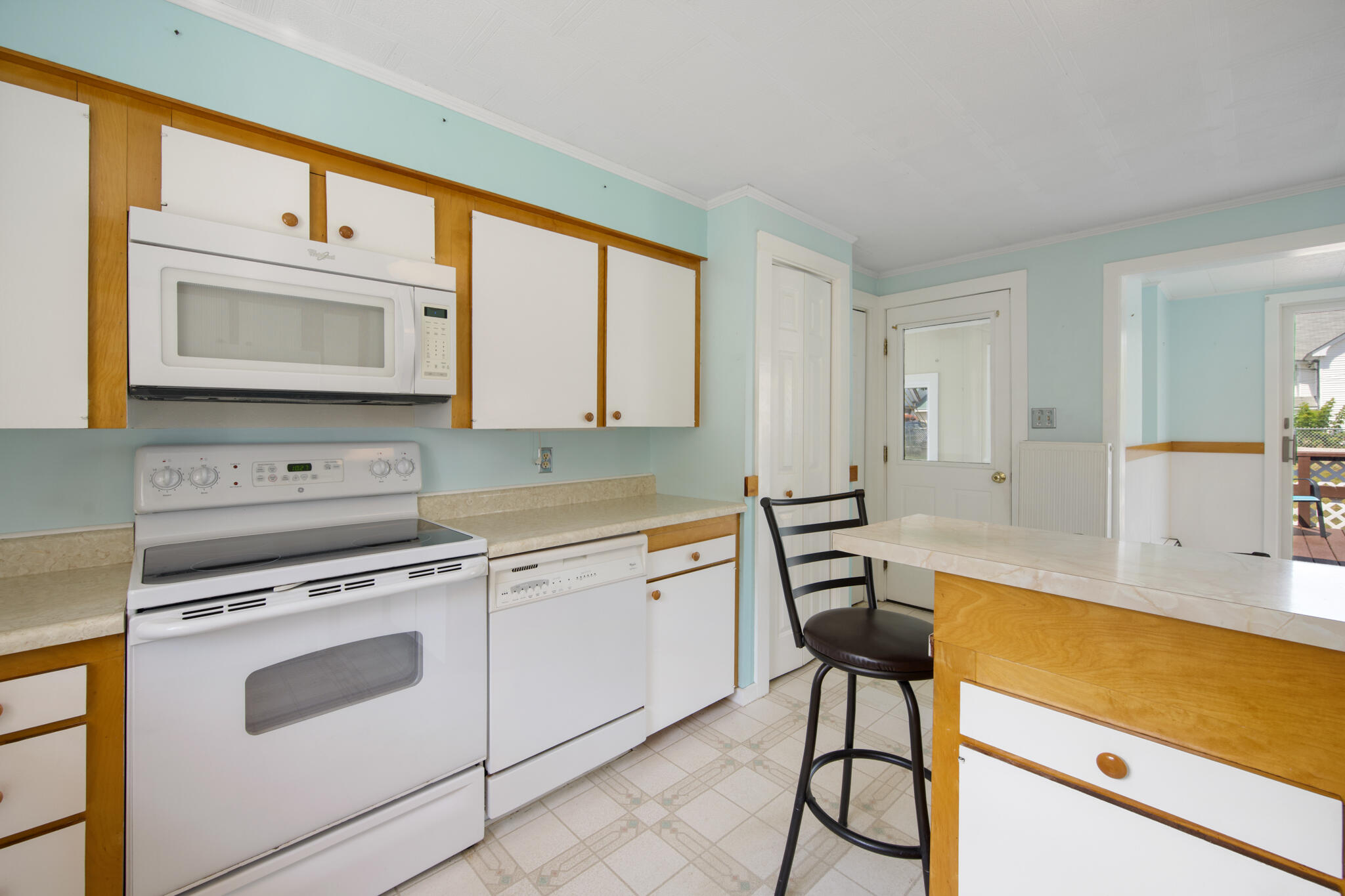 39 Front Street Property Photo 14