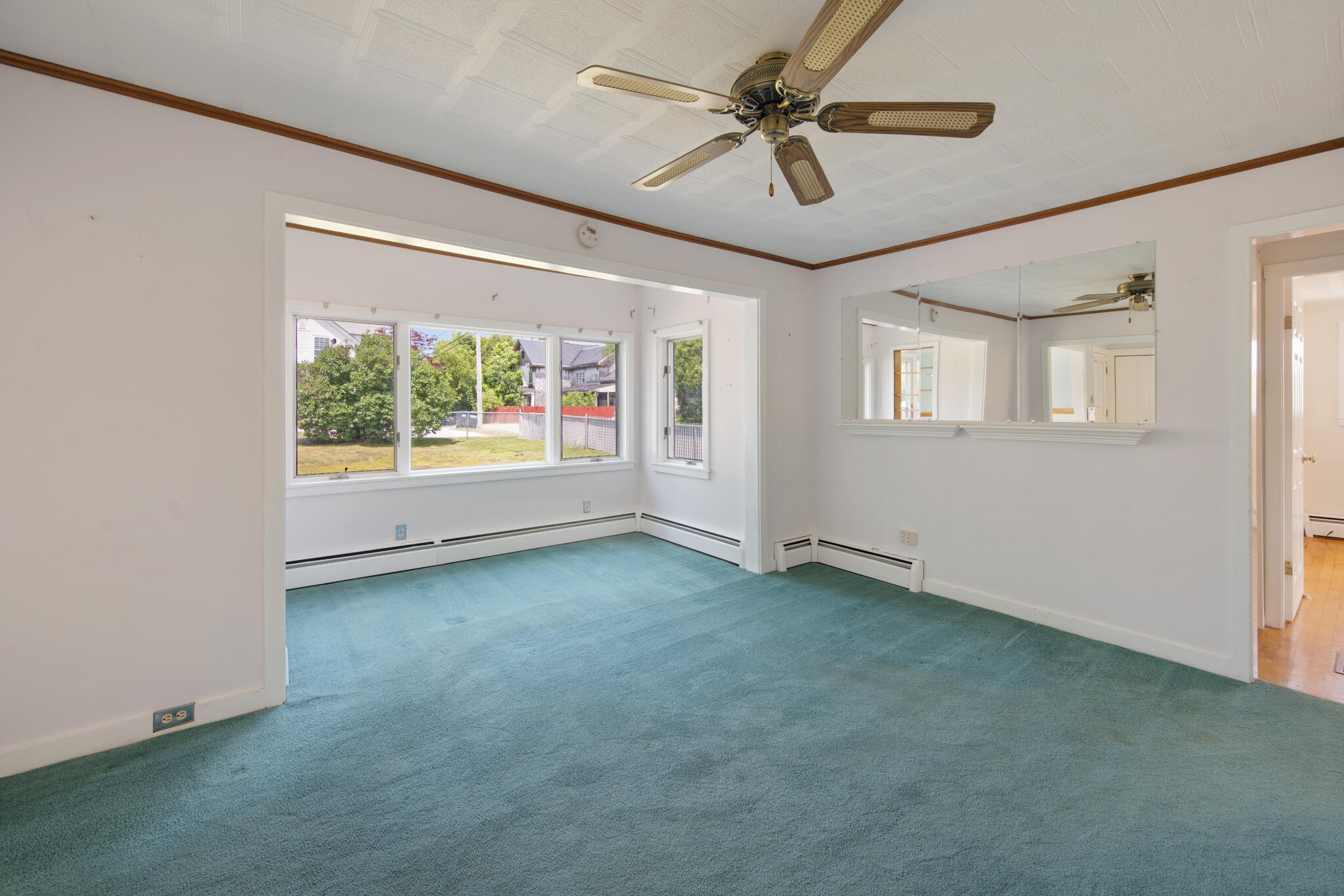 39 Front Street Property Photo 19