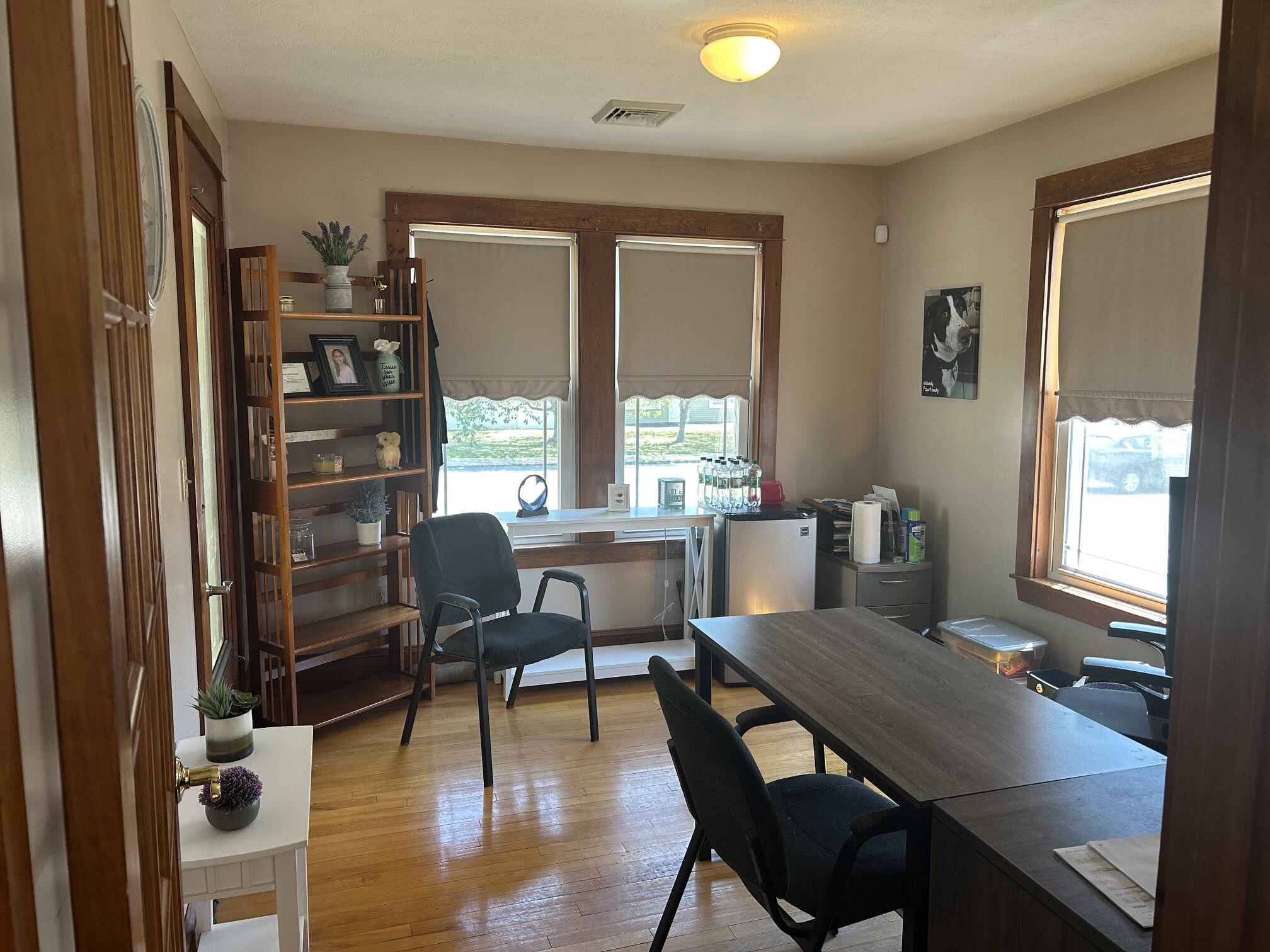 1087 Main Street Property Photo 12