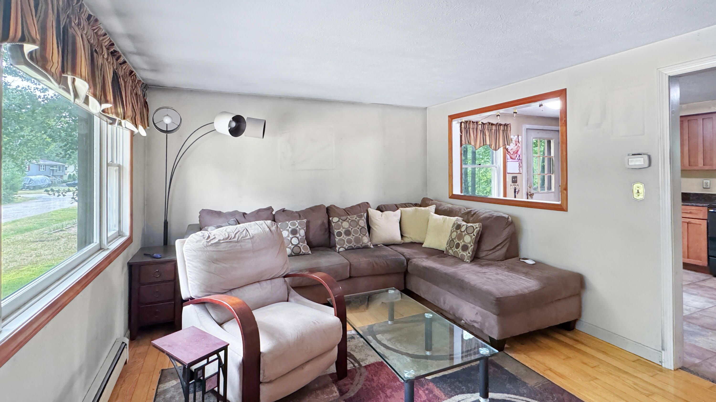 16 Pierce Avenue Property Photo 4