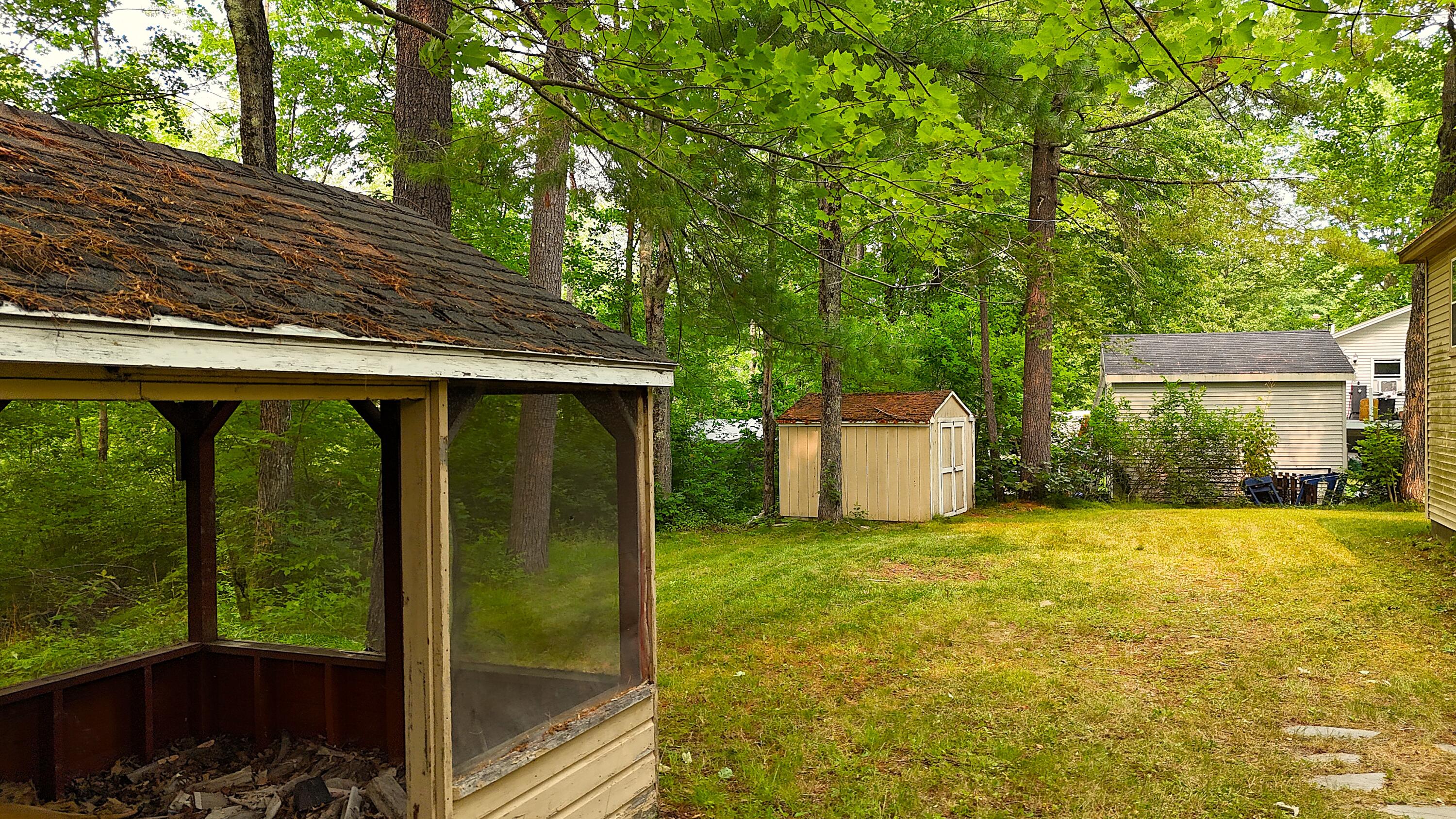 16 Pierce Avenue Property Photo 11