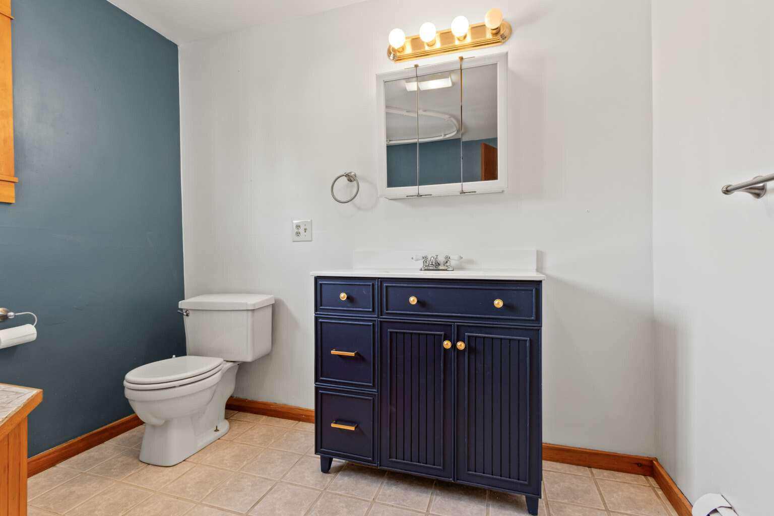 280 Concord Street W 3 Property Photo 17