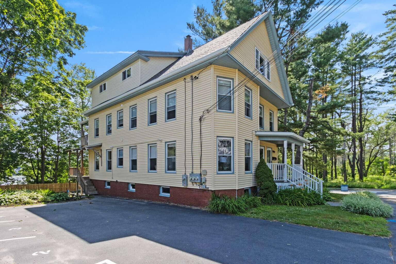 280 Concord Street W 3 Property Photo 33