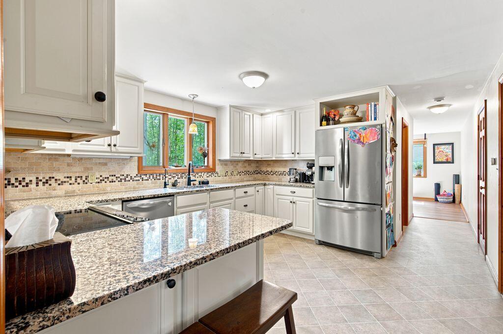 22 Wildridge Road Property Photo 12