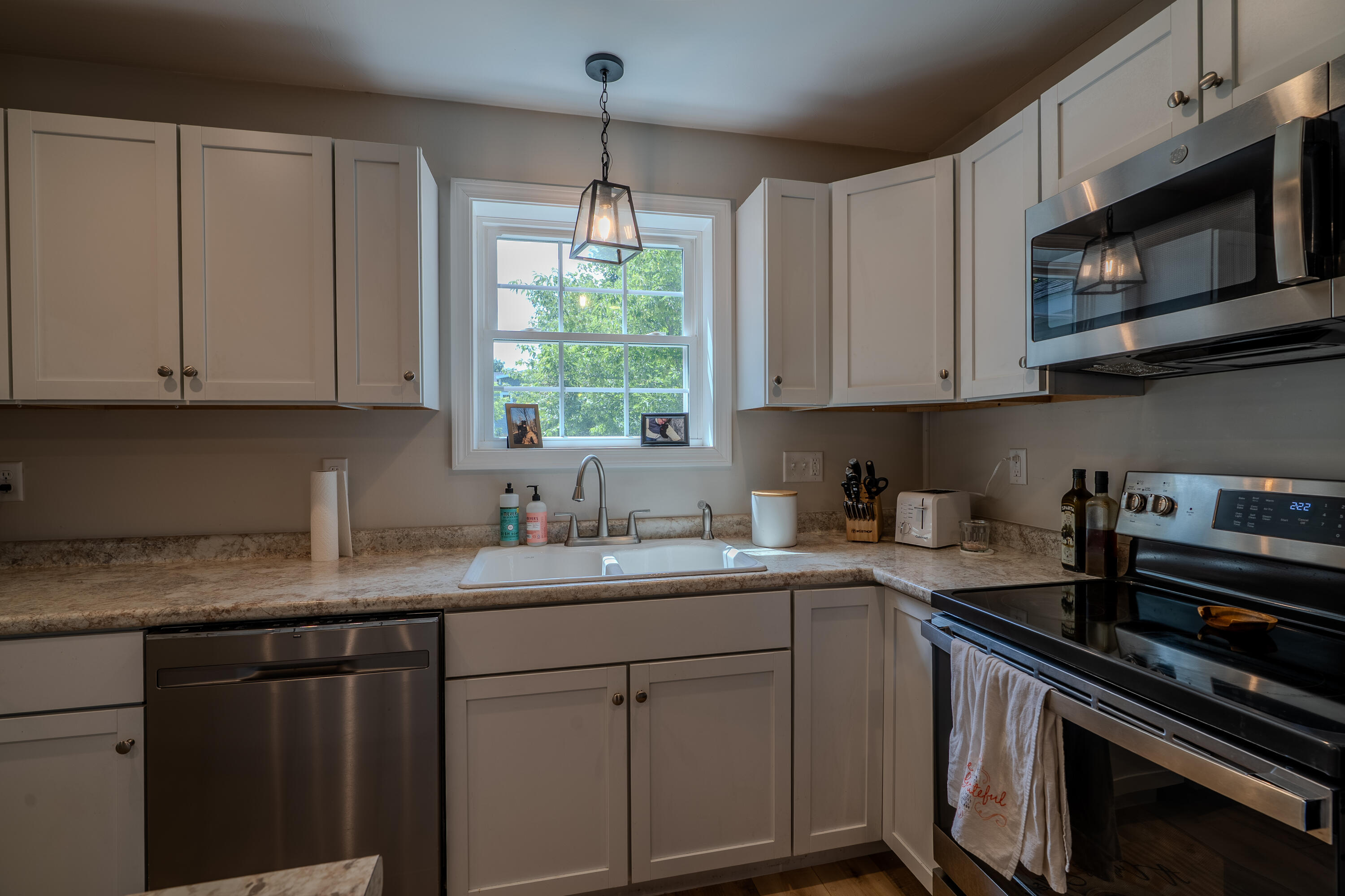 210 Fern Street Property Photo 14