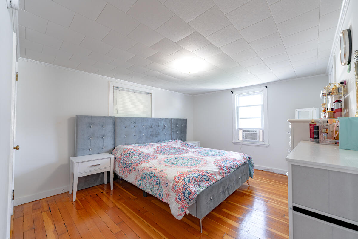 25 Green Street Property Photo 28