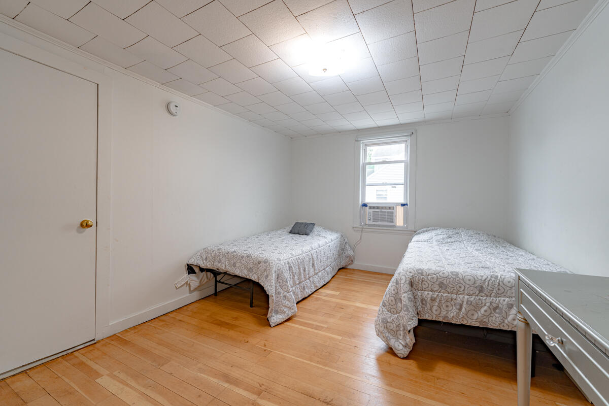 25 Green Street Property Photo 33